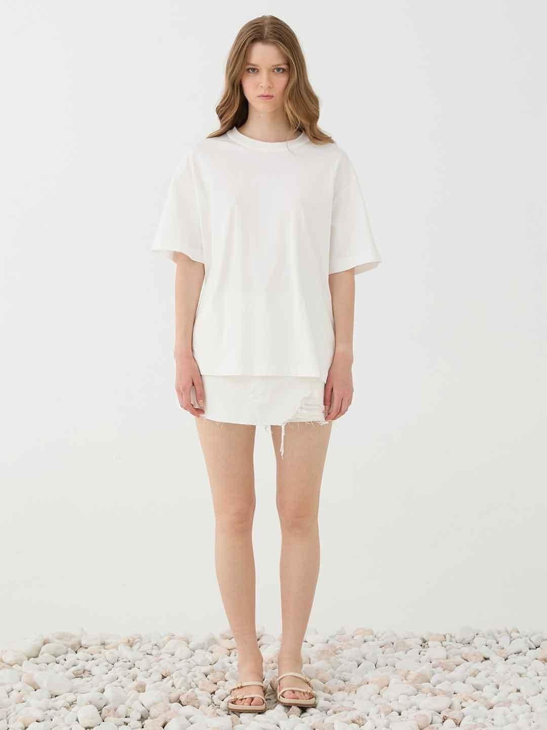 Eleh t-shirt bianco con fiocco sul retro