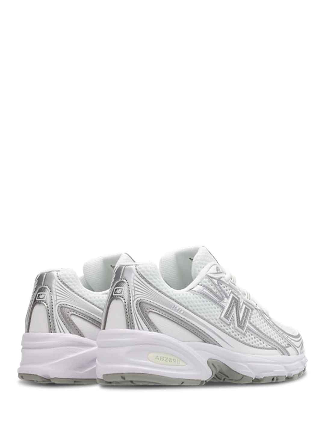 New Balance 740 sneakers bianco e argento