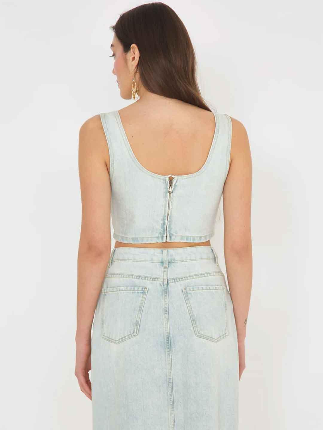 Silence Maylar top in jeans