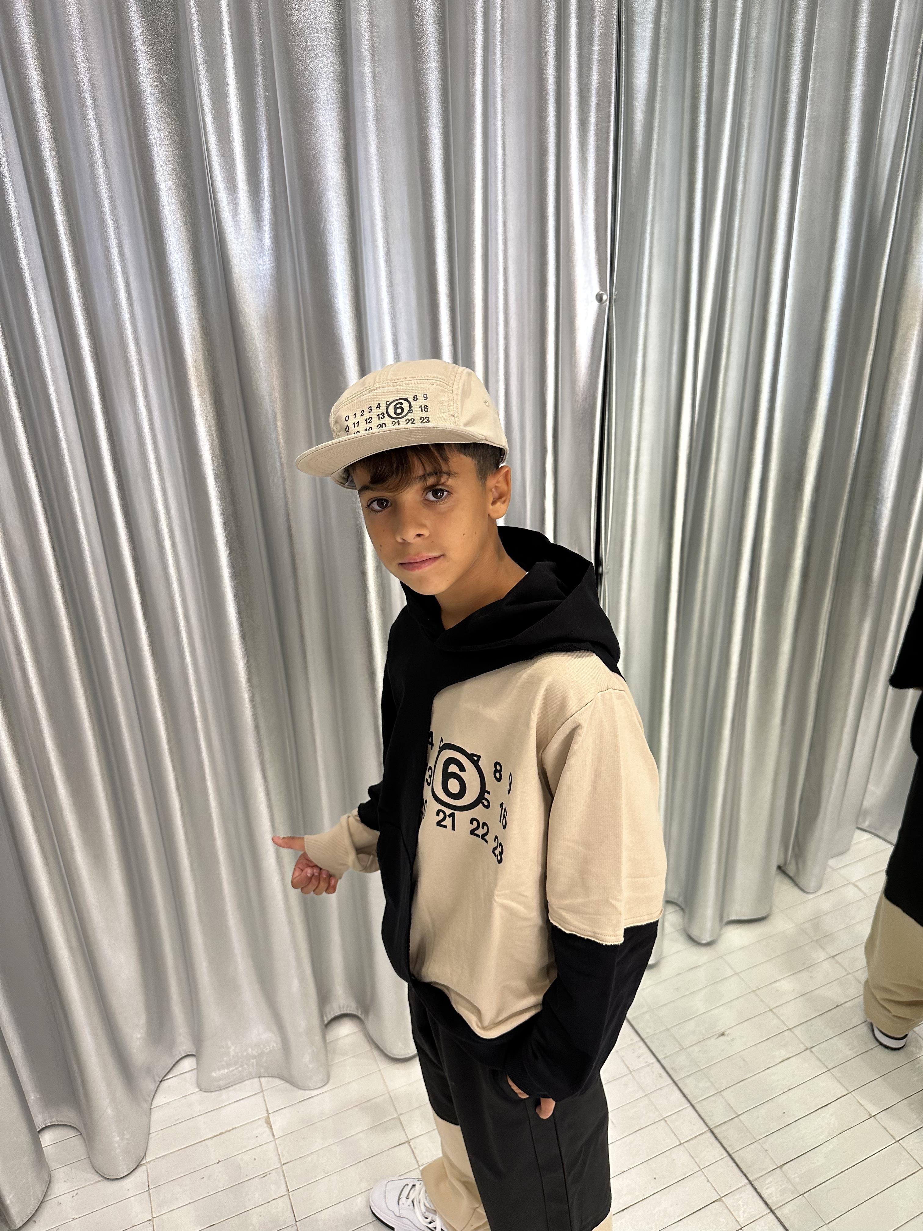 Maison Margiela felpa kids nero e beige con cappuccio