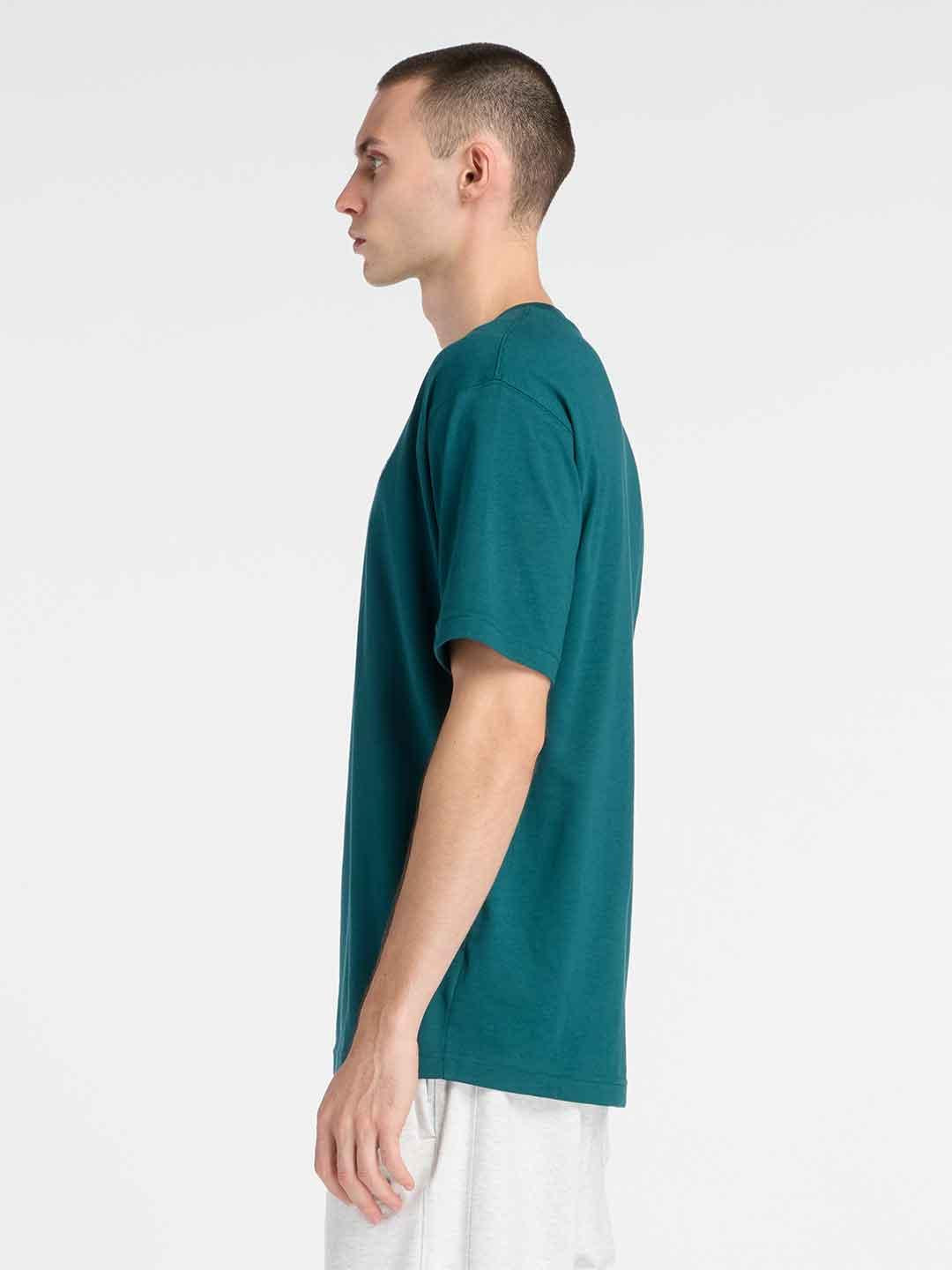 New Balance t-shirt verde con logo bianco