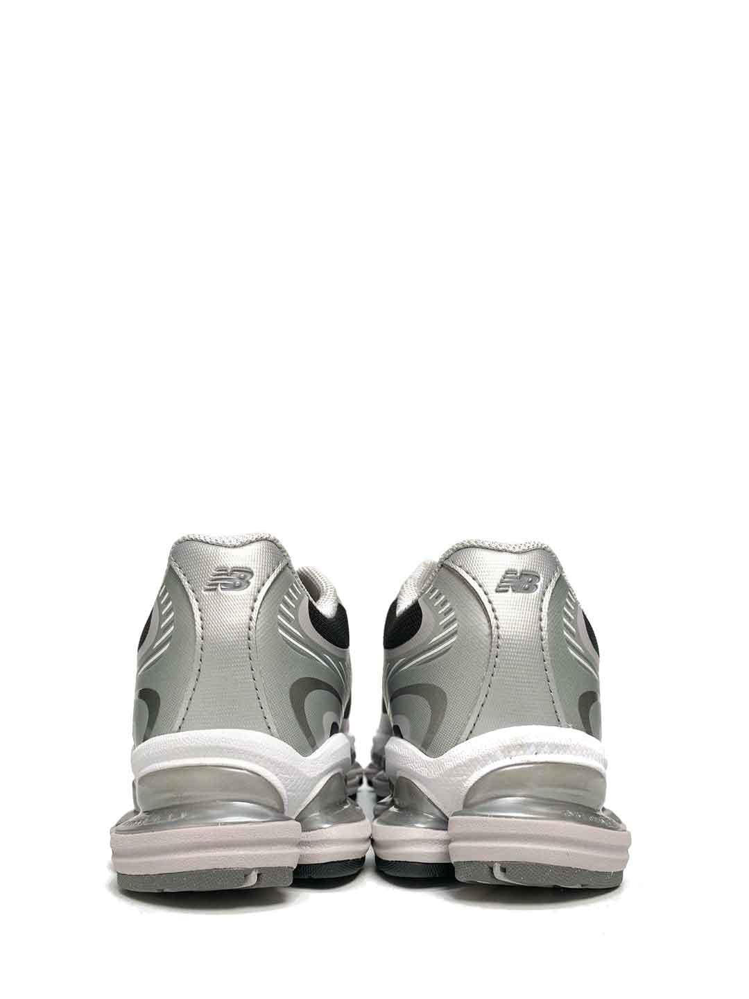 New Balance 2000 sneakers grigio