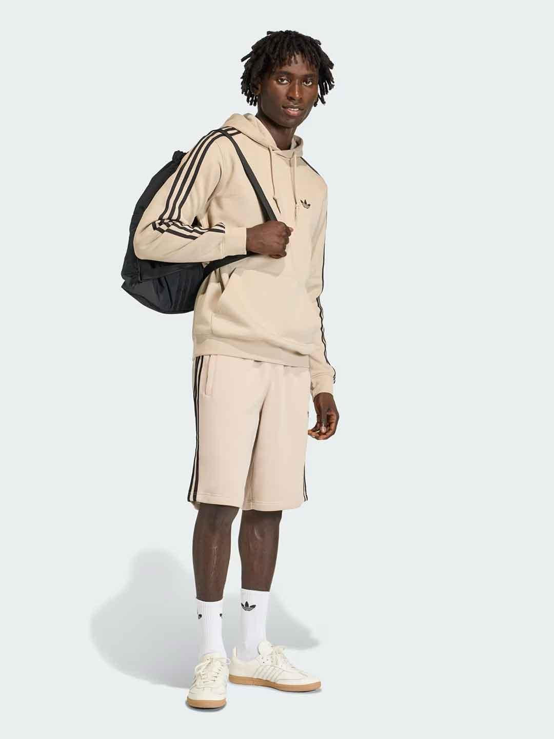 Adidas bermuda beige con bande nere