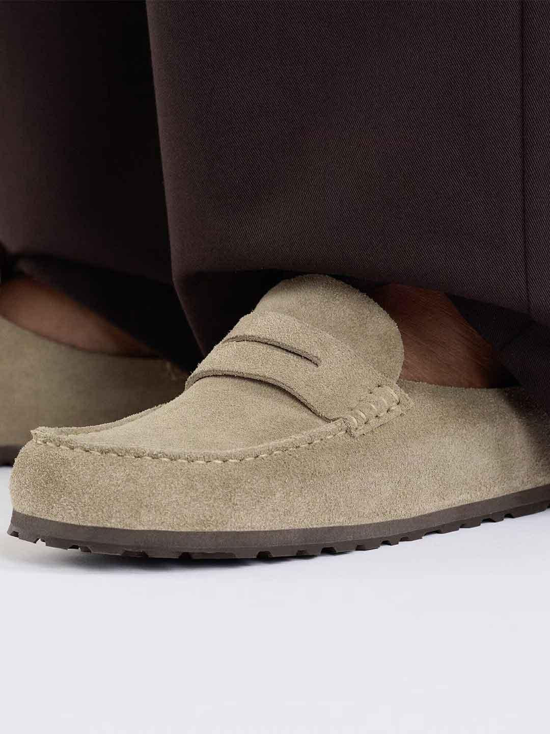 Birkenstock Naples Wrapped sabot beige
