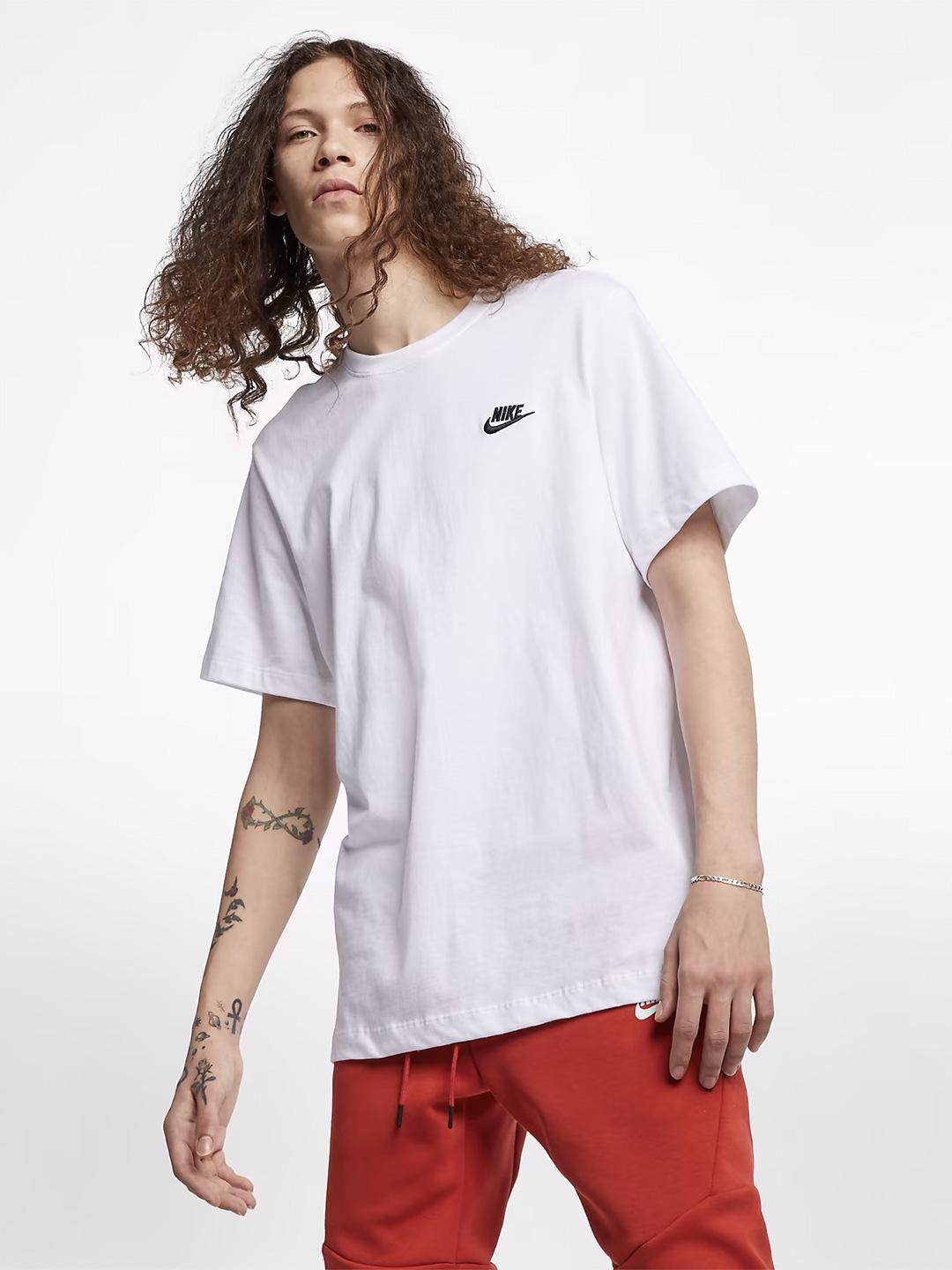 Nike t-shirt bianco con logo nero