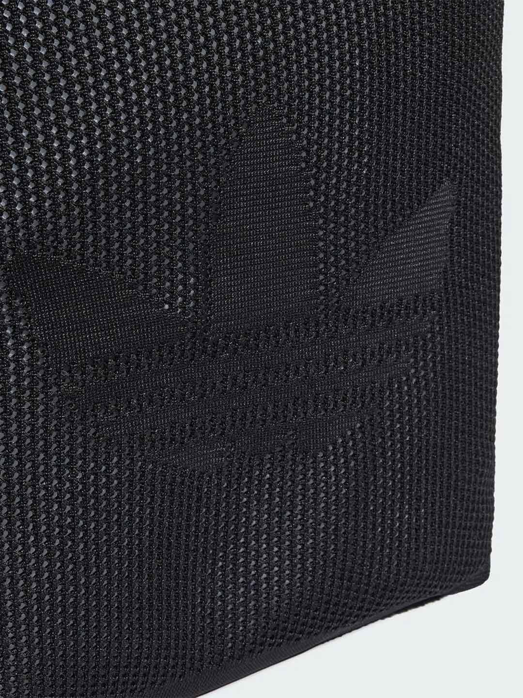 Adidas borsa nero in crochet