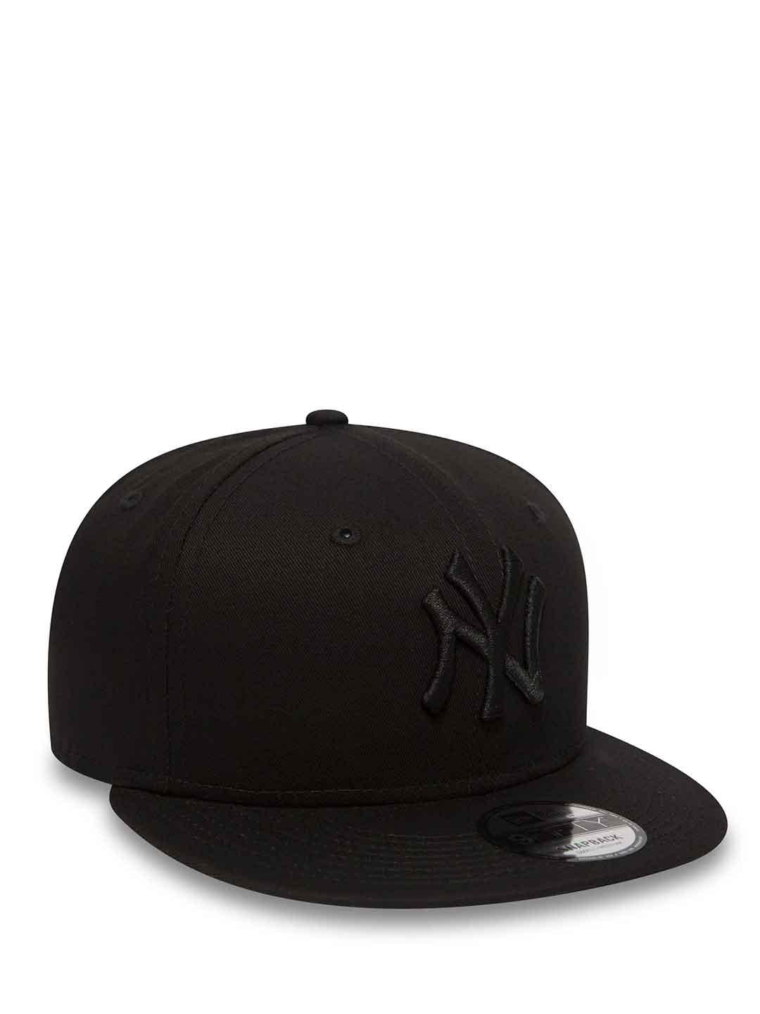 New Era 9Fifty cappello nero con visiera piatta