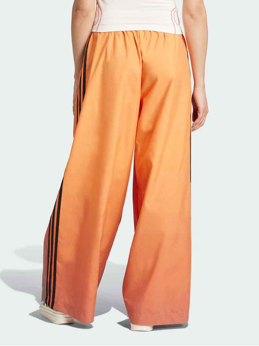 Adidas pantaloni arancio con sfumature over