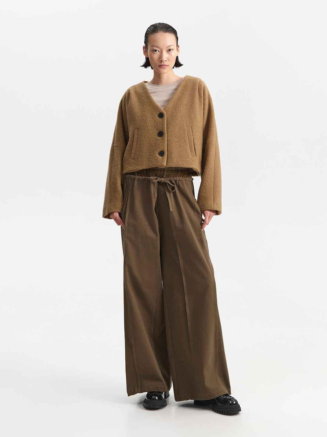 Eleh pantaloni verde con boxer in vita