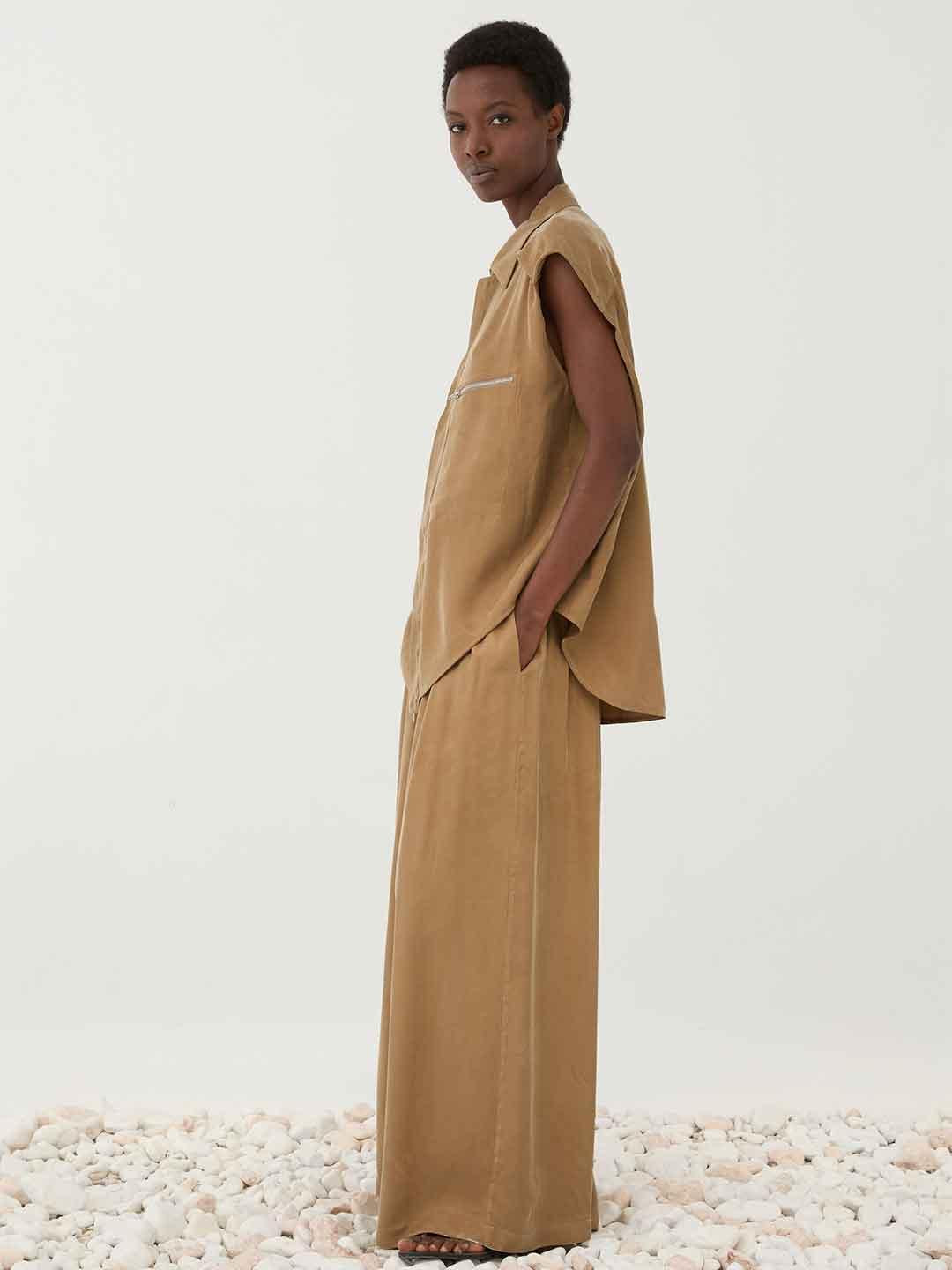 Eleh gilet beige con zip
