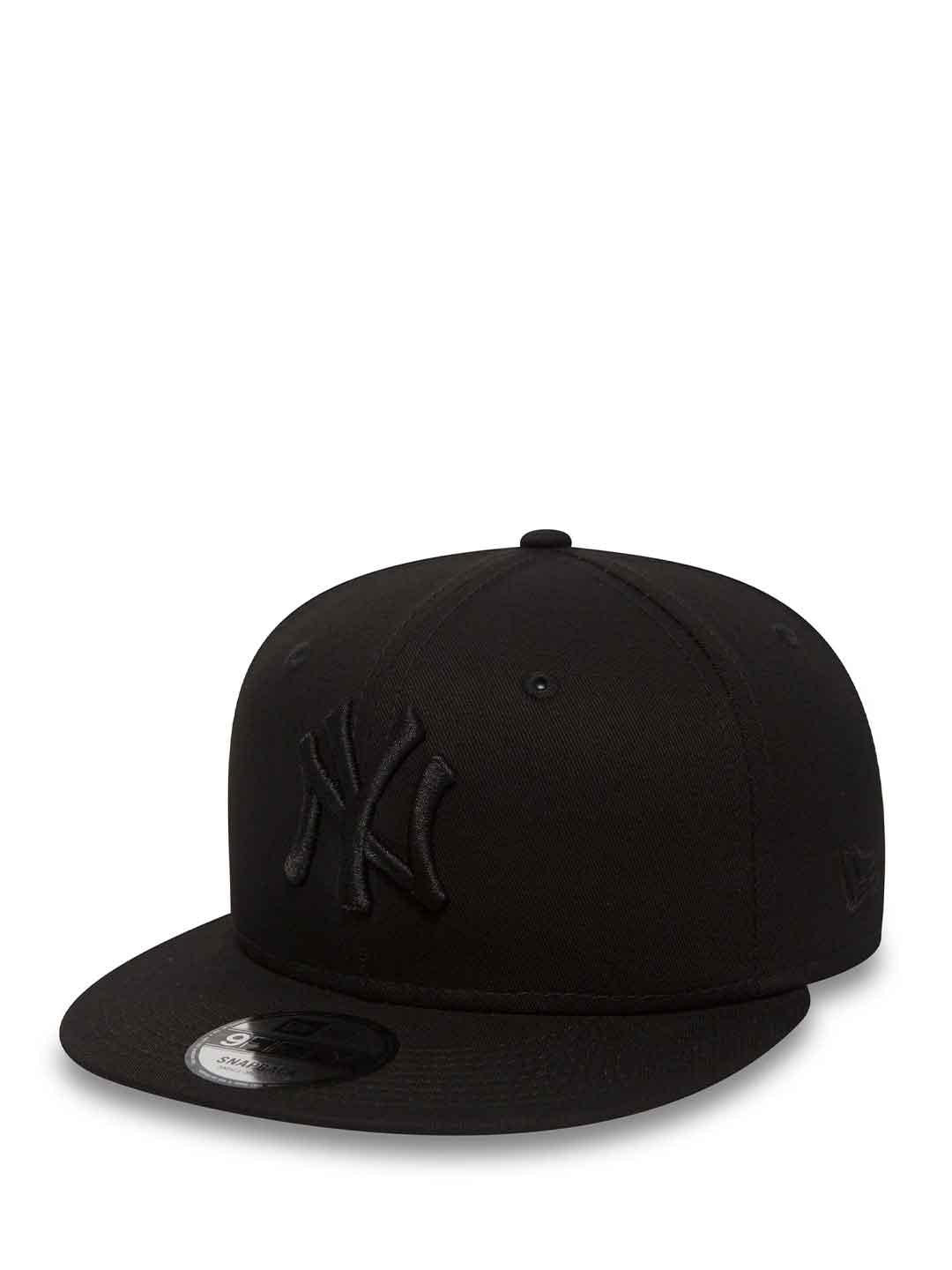 New Era 9Fifty cappello nero con visiera piatta