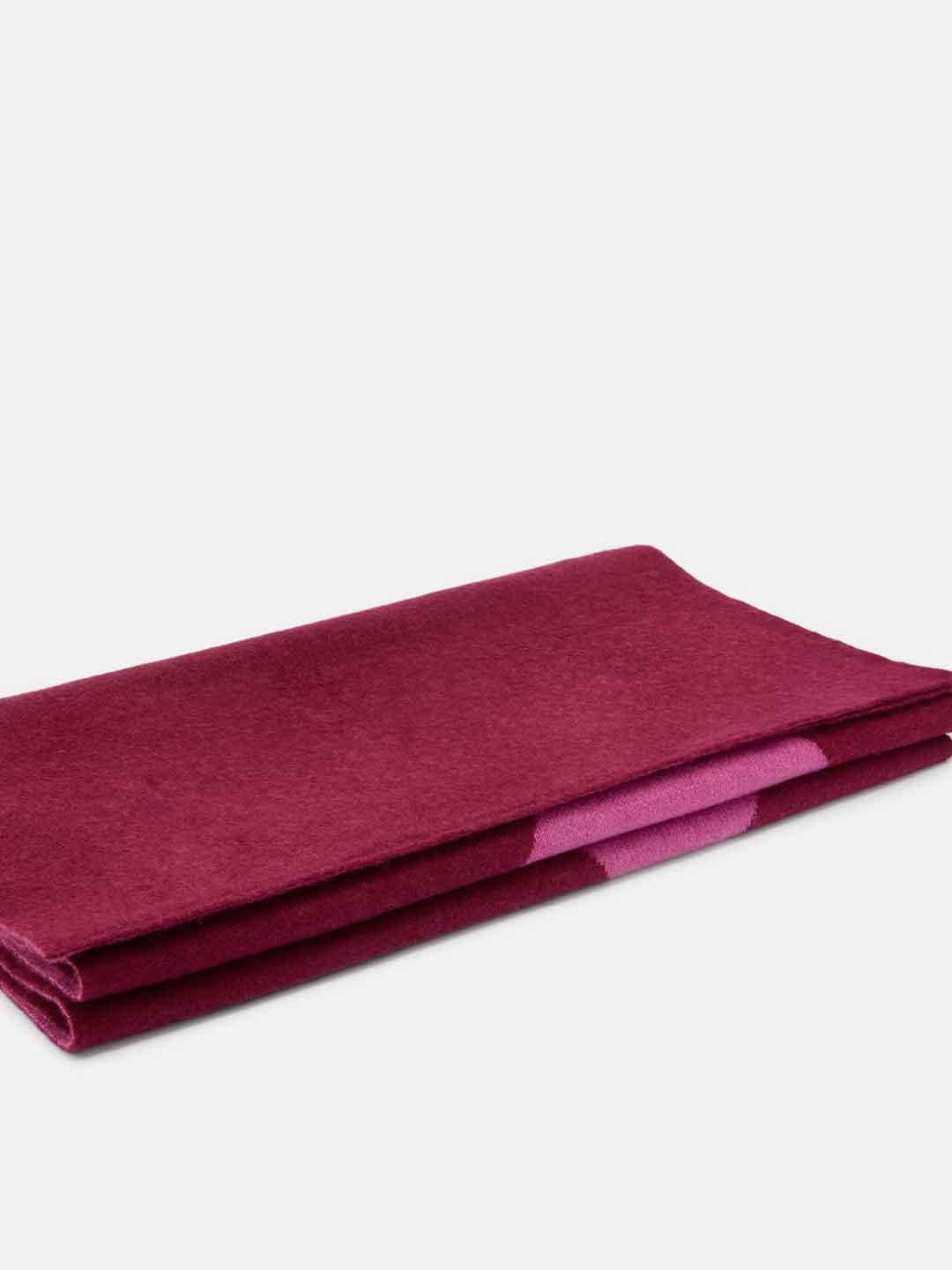 Pinko sciarpa bordeaux con logo lettering