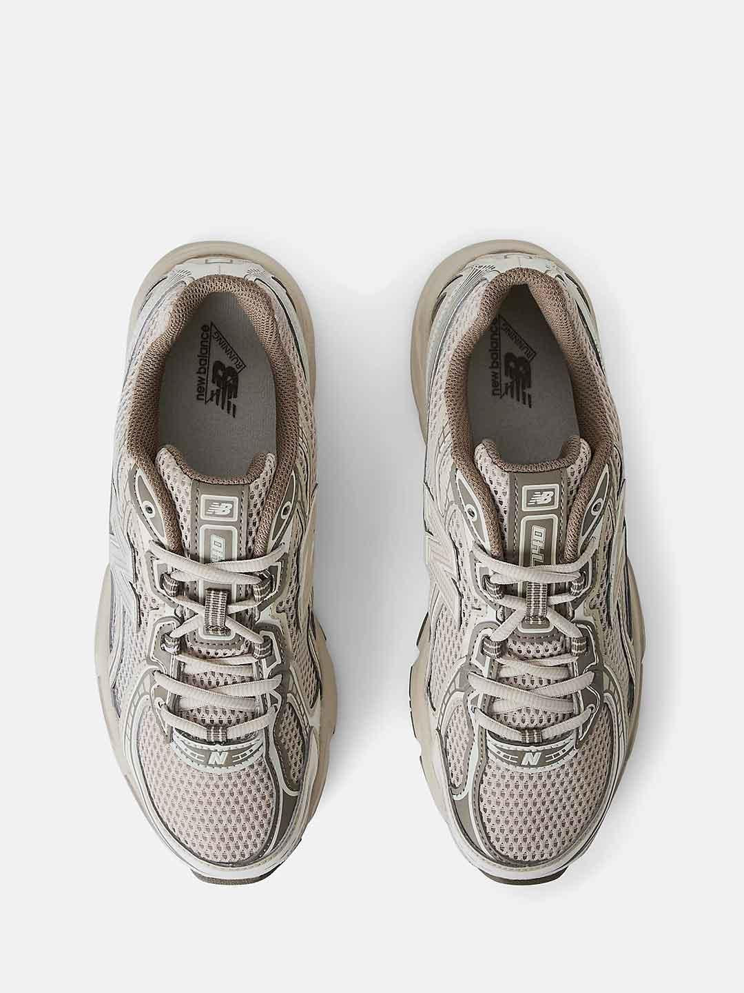 New Balance 740 sneakers beige