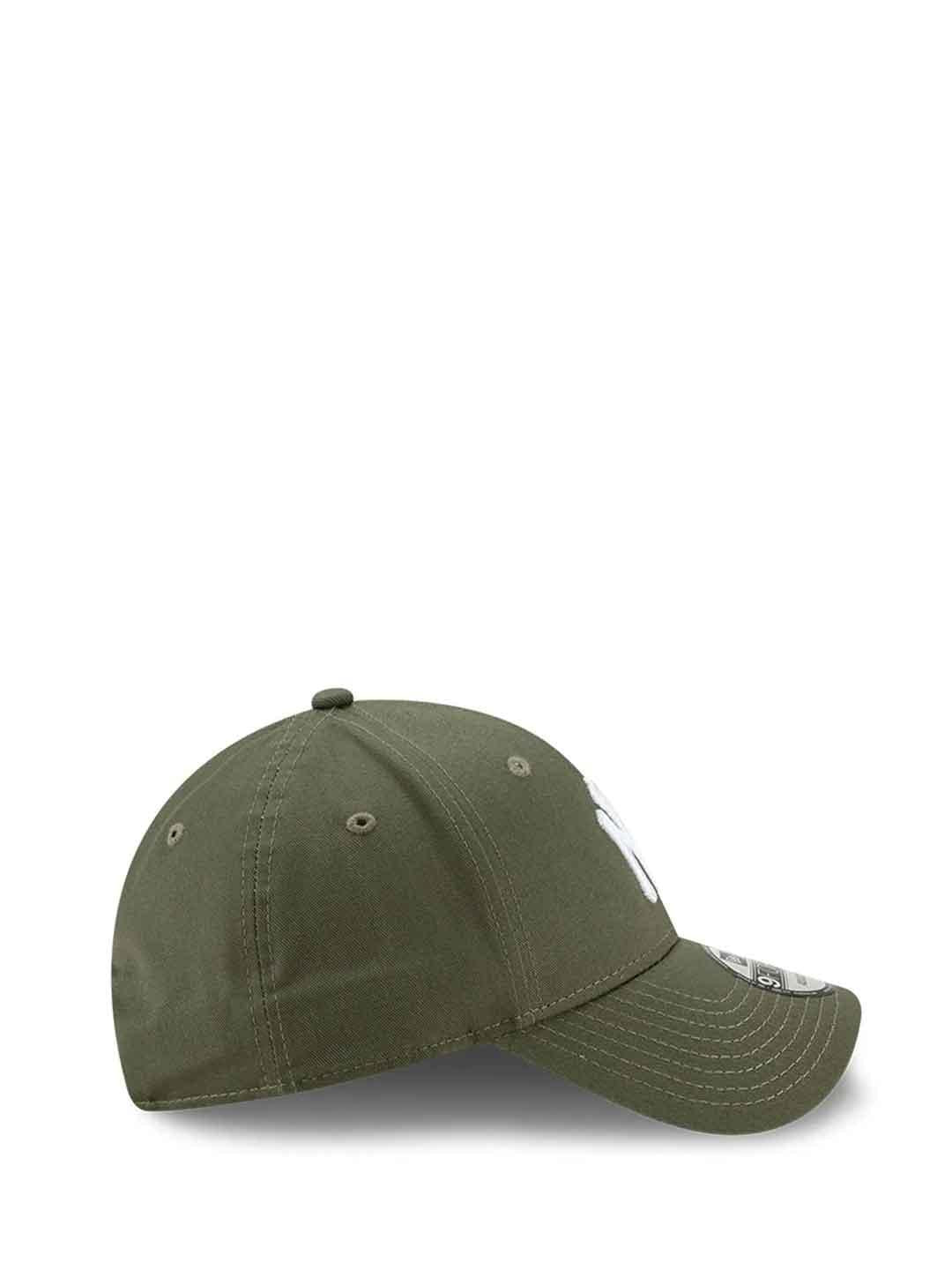 New Era 9Forty cappello verde militare con logo bianco