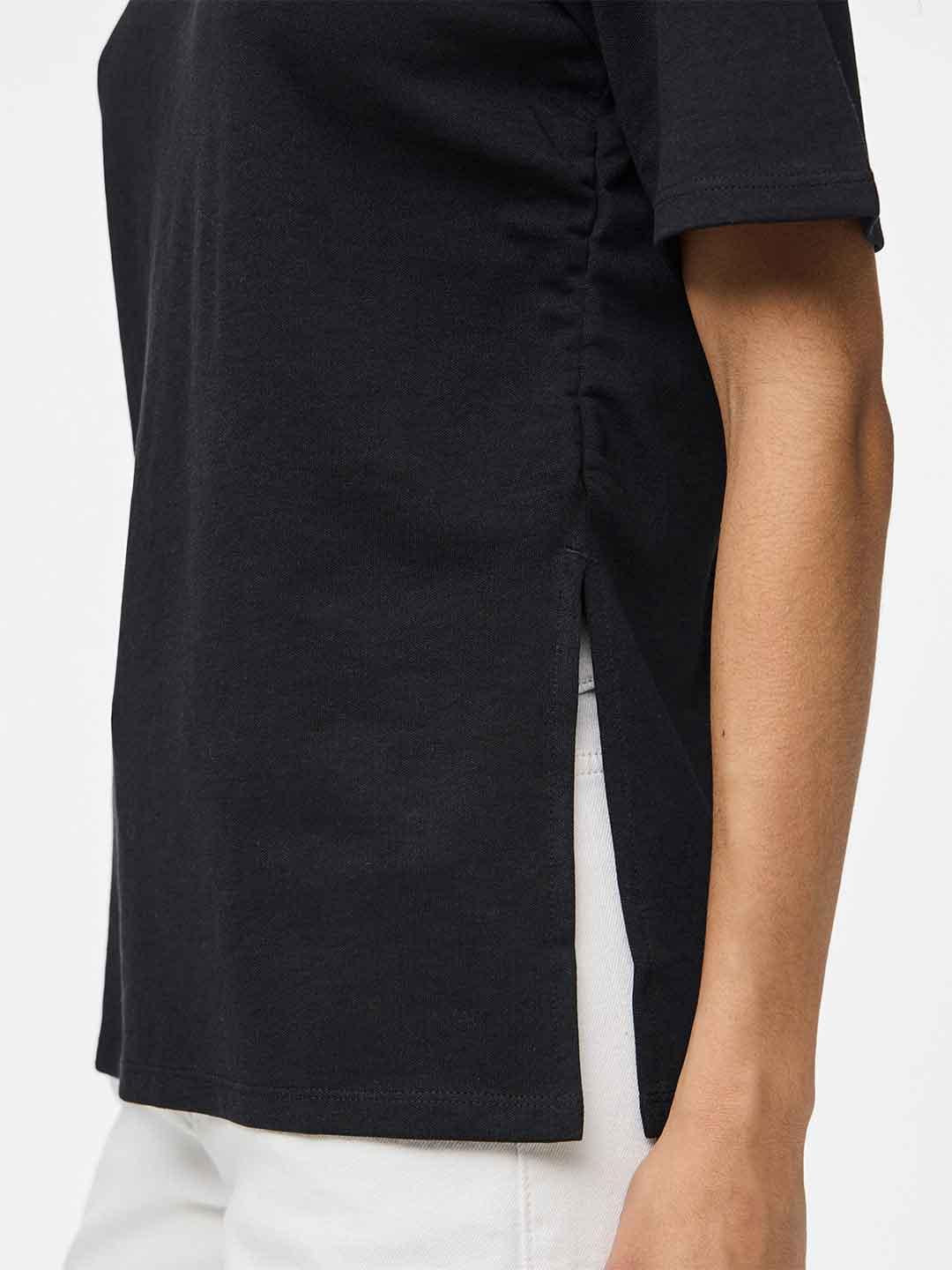 Pieces t-shirt nero con spacchi ai lati