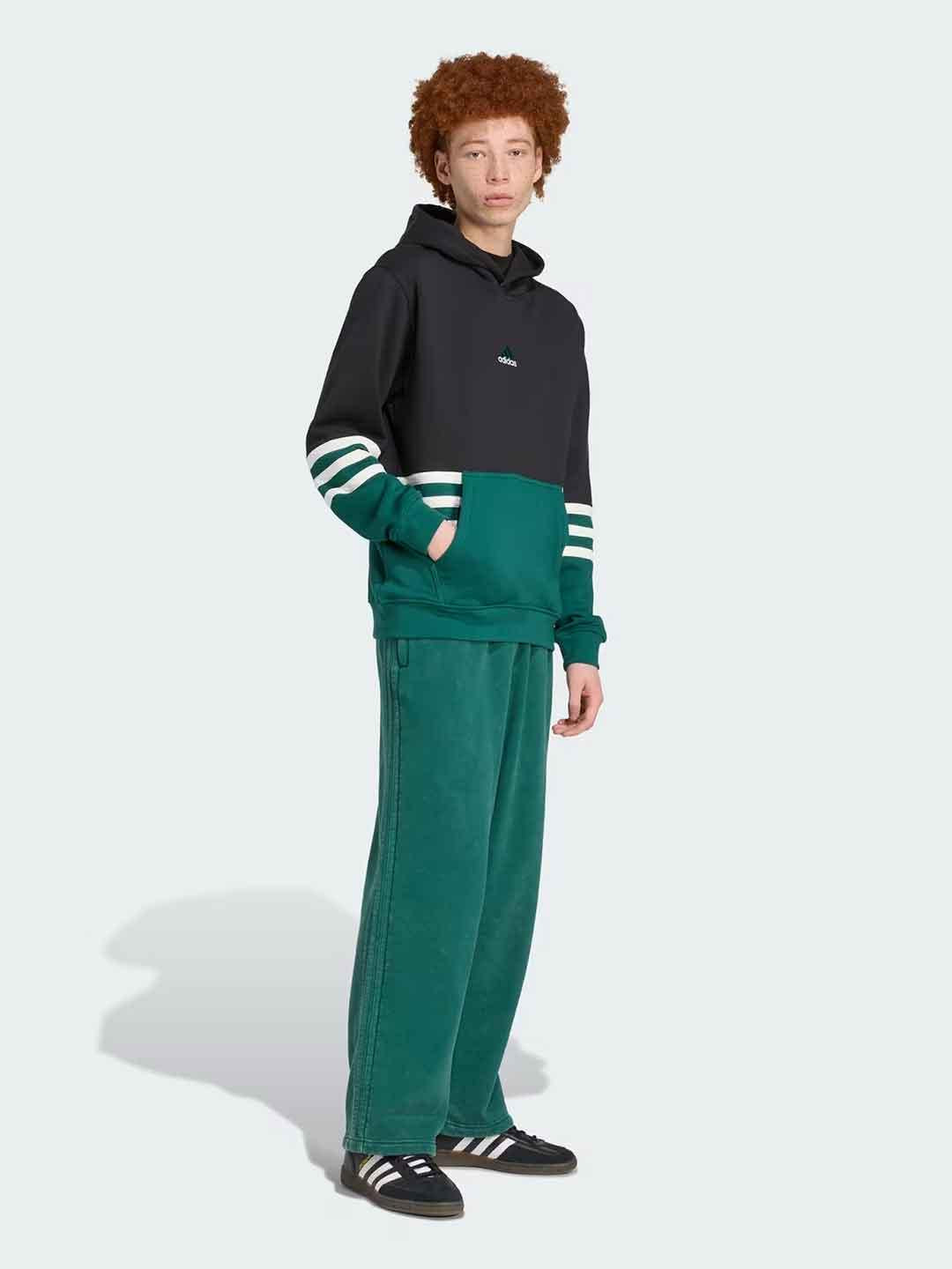 Adidas felpa nero con logo verde