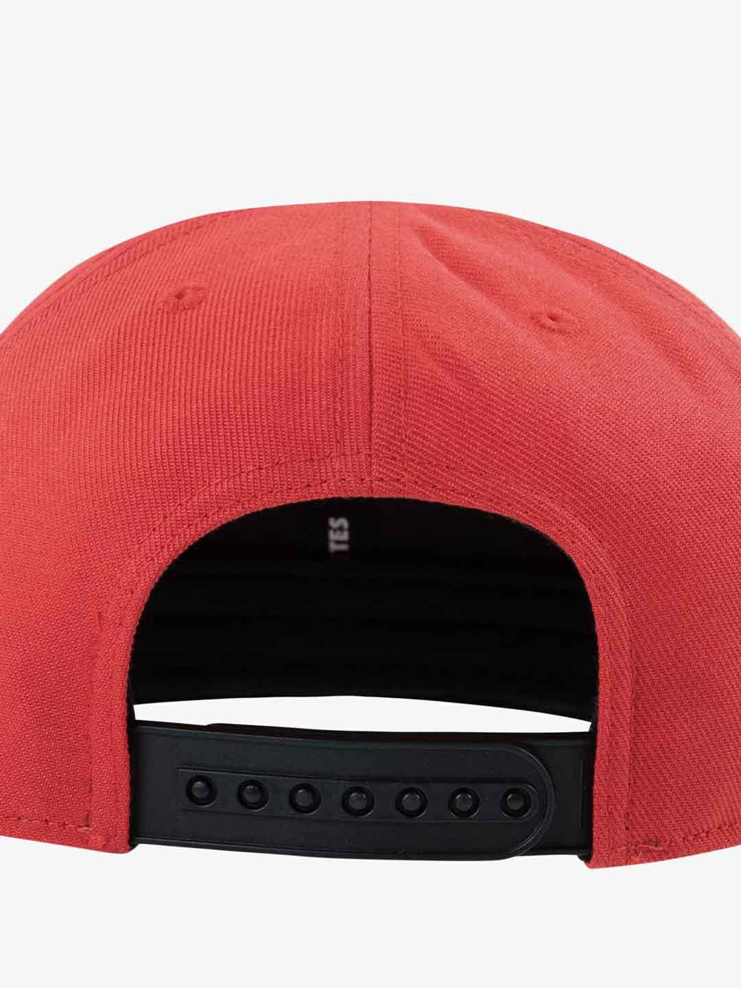 Nike cappello kids rosso con visiera nera