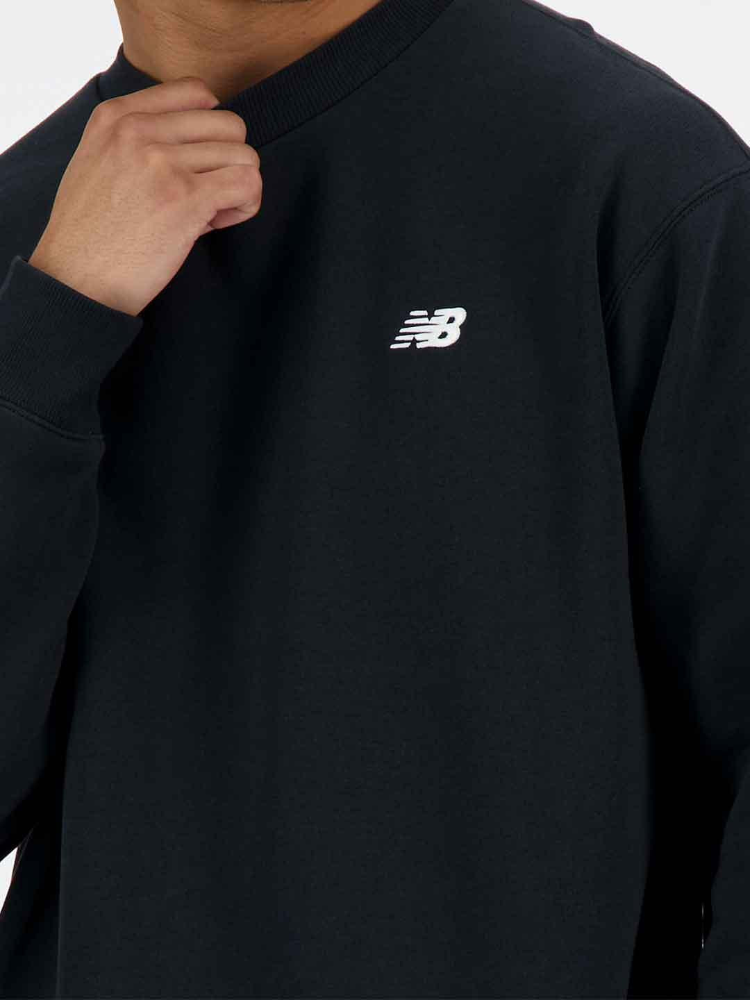 New Balance felpa nero girocollo