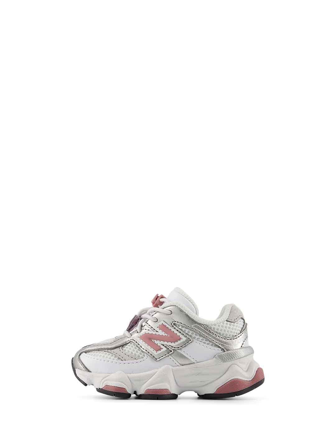 New Balance 9060 sneakers kids bianco con logo rosa