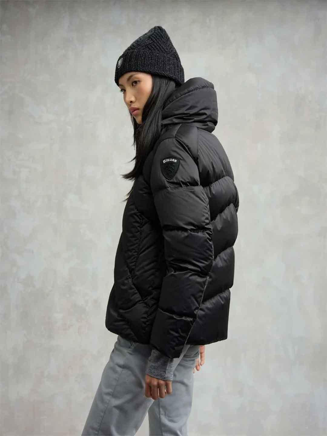 Blauer Maryland piumino nero collo ampio