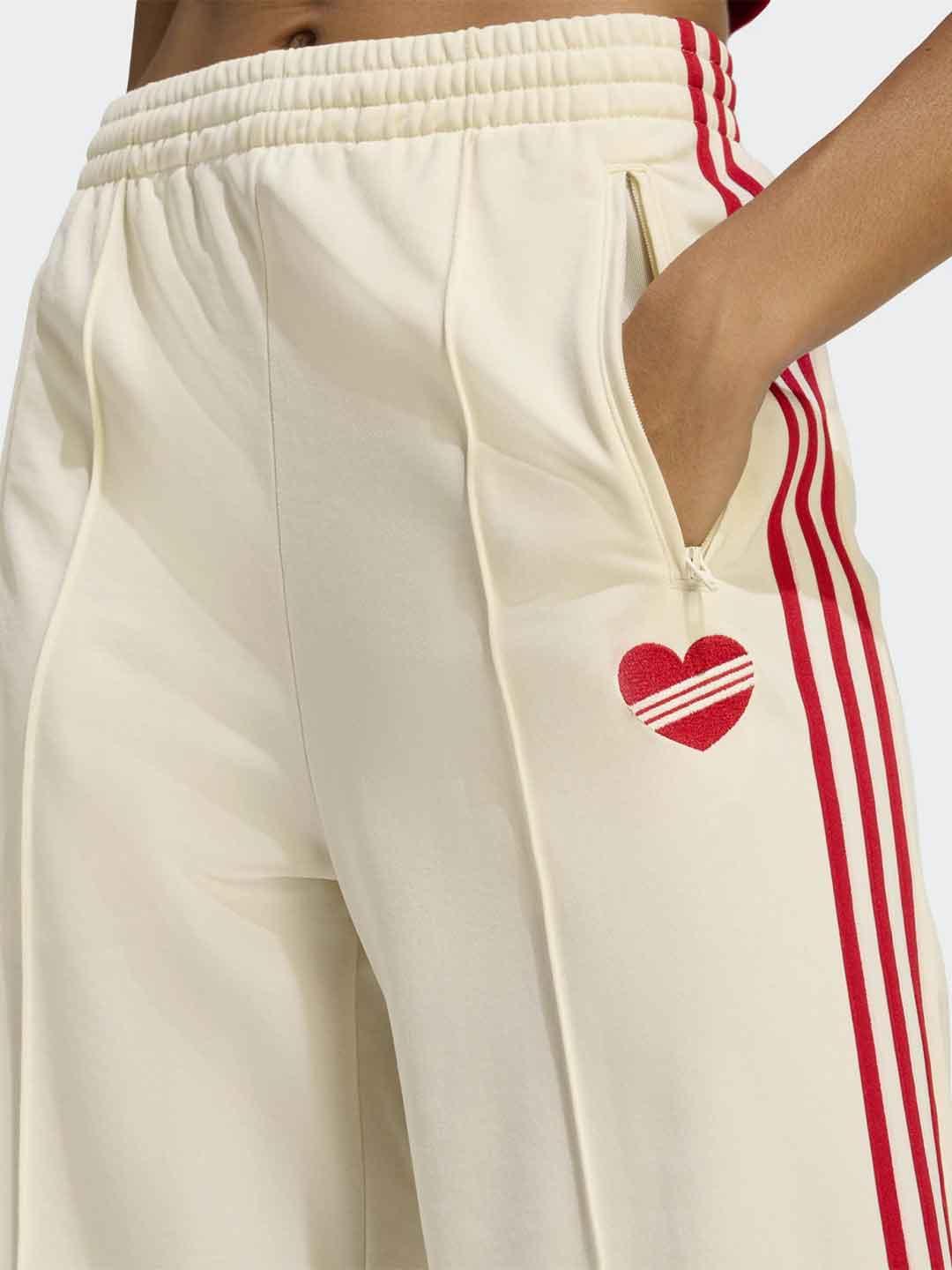 Adidas Firebird pantalone panna con cuore
