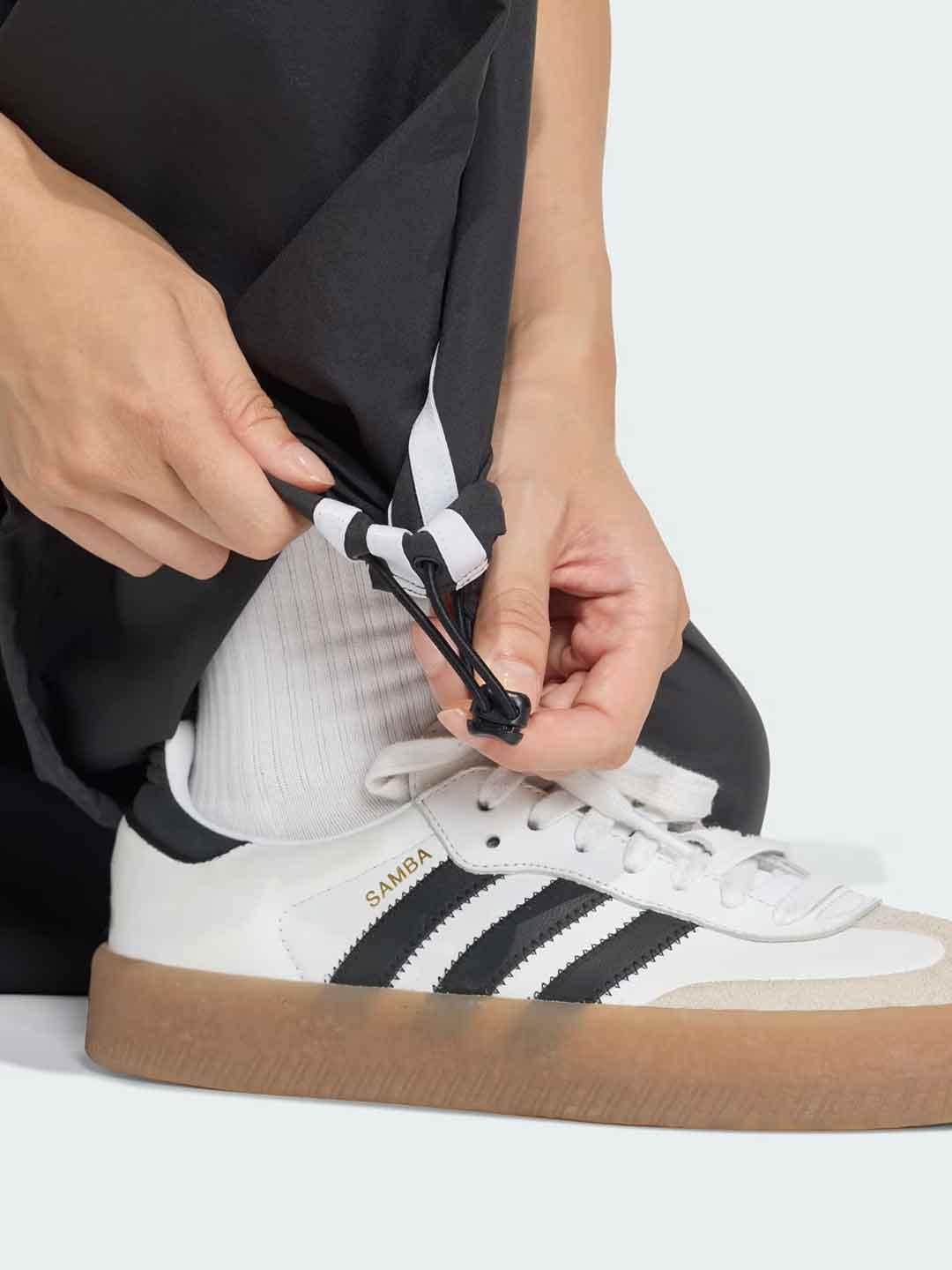 Adidas pantalone nero con gonna
