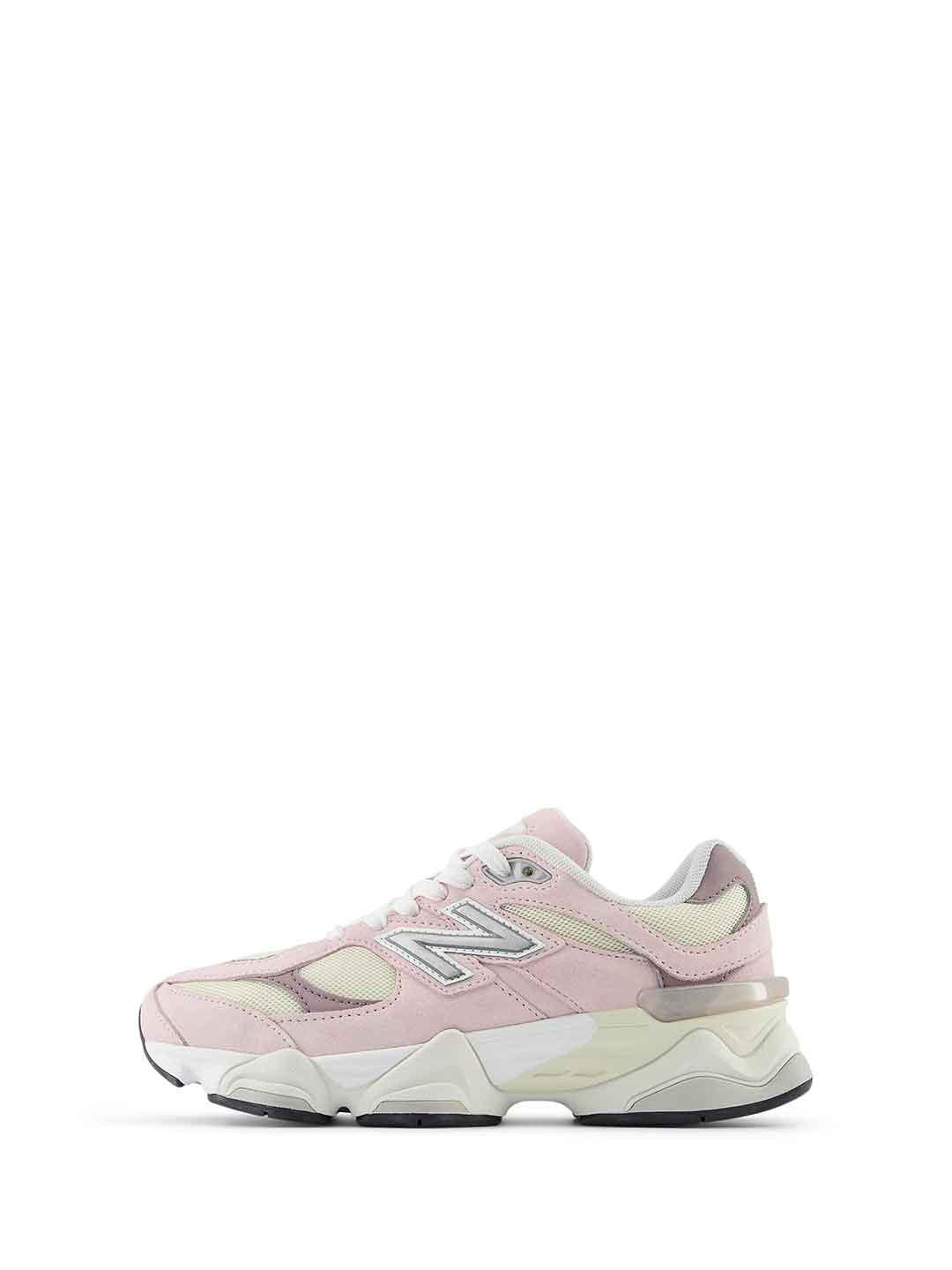 New Balance 9060 sneakers rosa