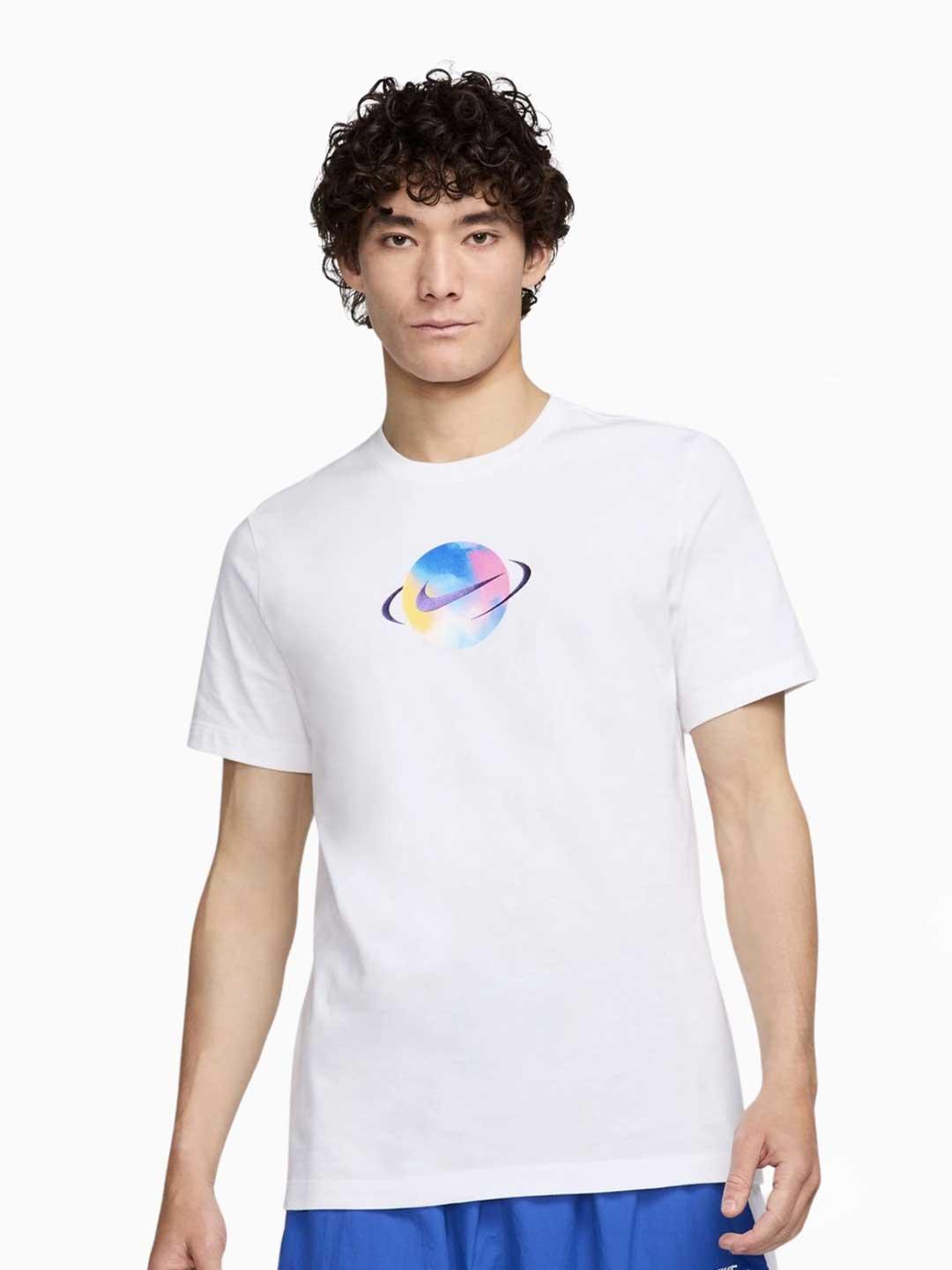 Nike t-shirt bianca con logo multicolor