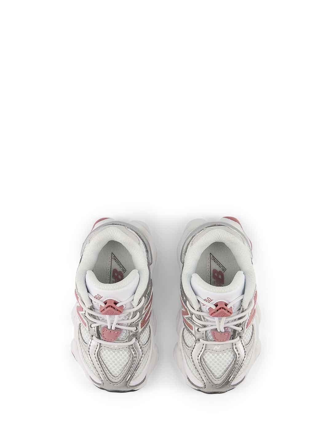 New Balance 9060 sneakers kids bianco con logo rosa