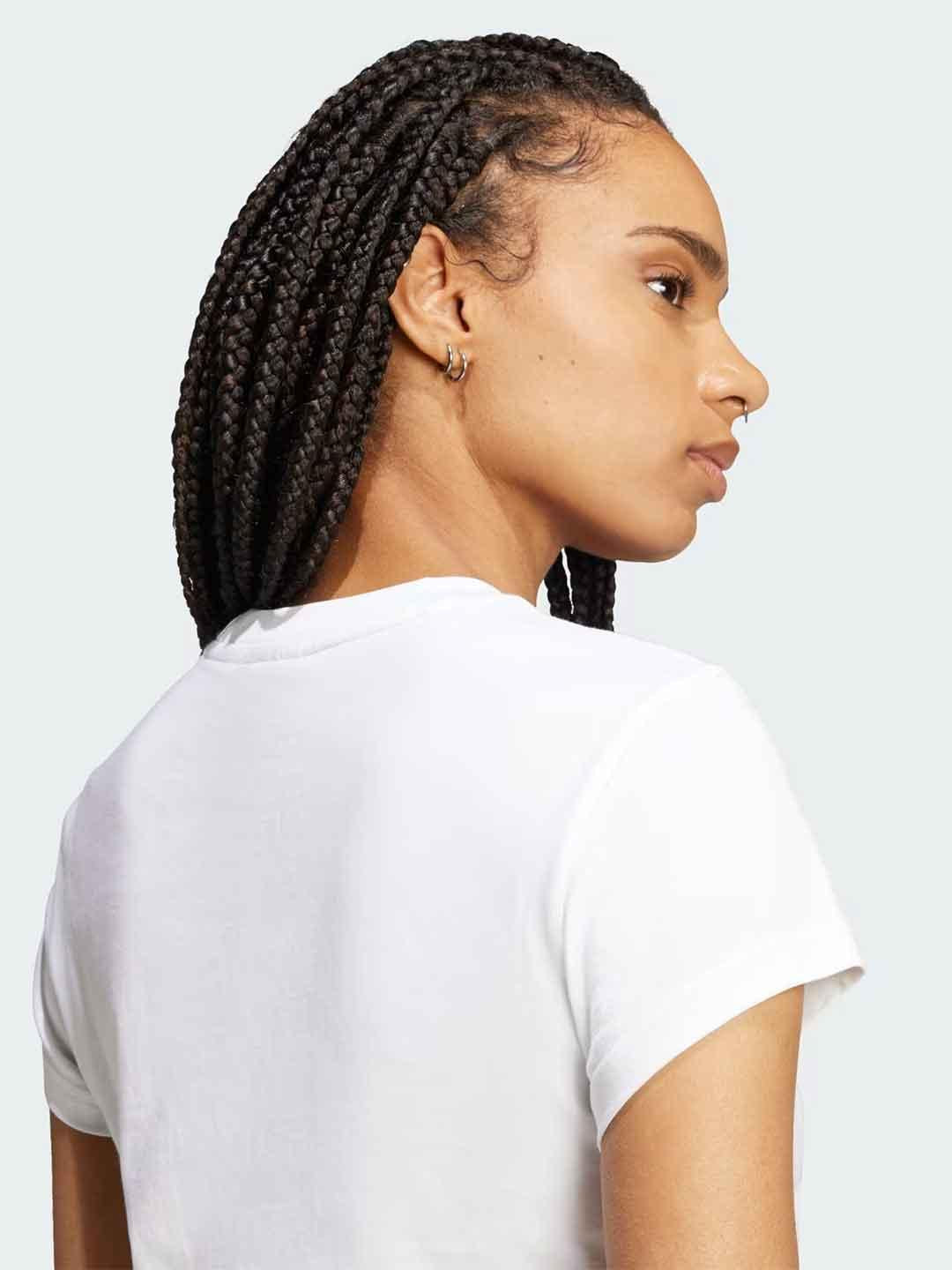 Adidas Essentials t-shirt bianco