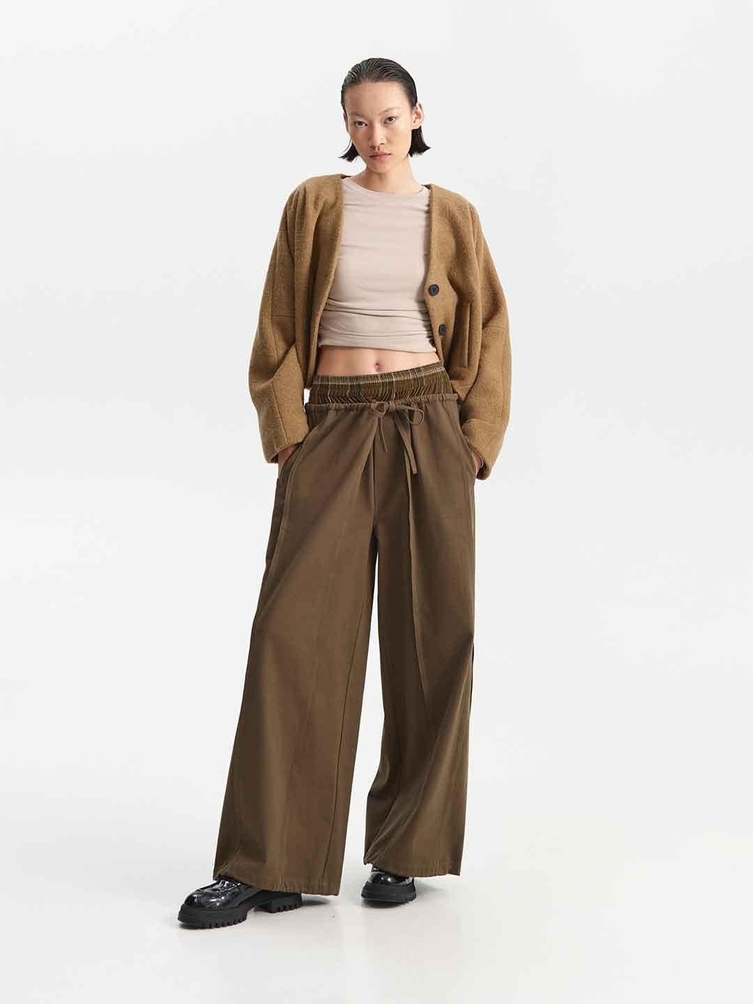 Eleh pantaloni verde con boxer in vita