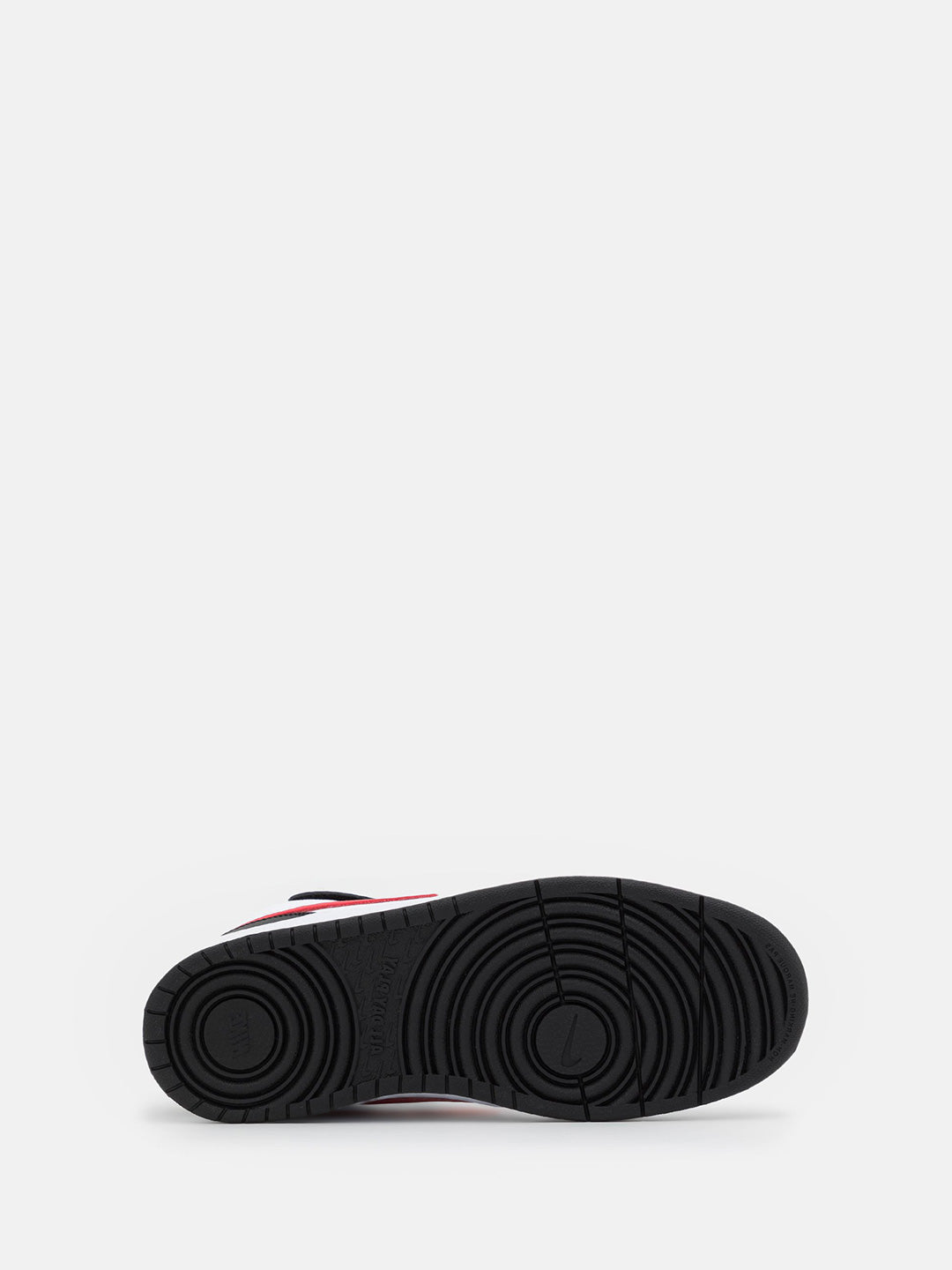 Nike court borough mid 2
