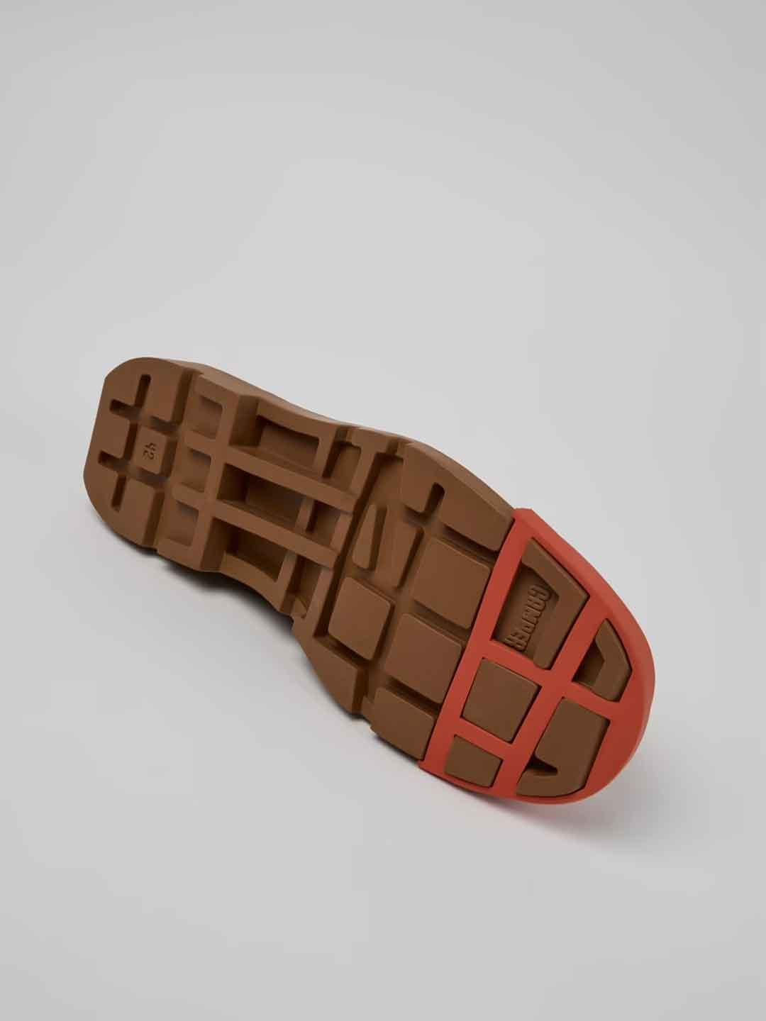 Camper Junction sneakers marrone con punta arancio
