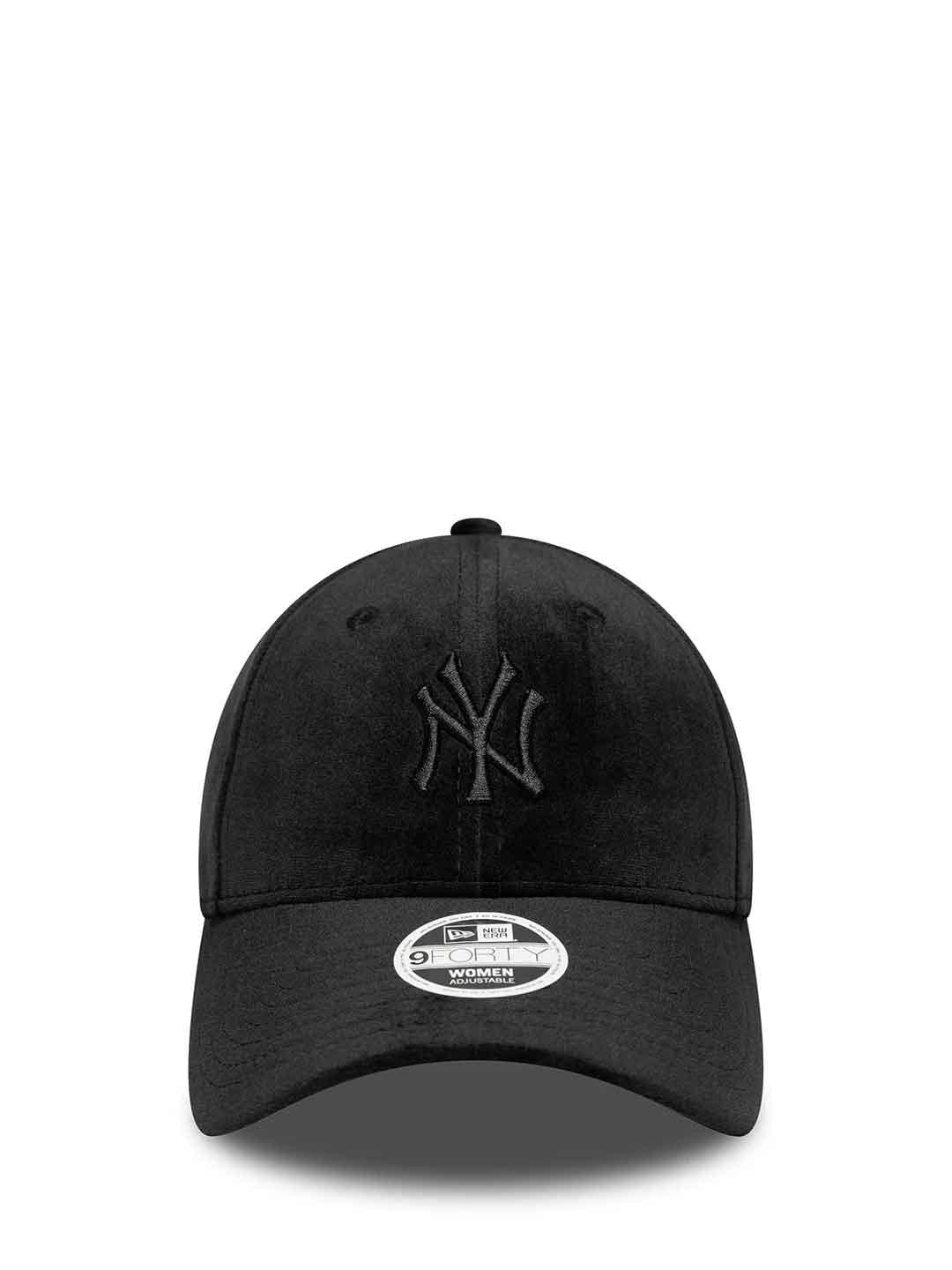 New Era 9Forty cappello nero in velluto