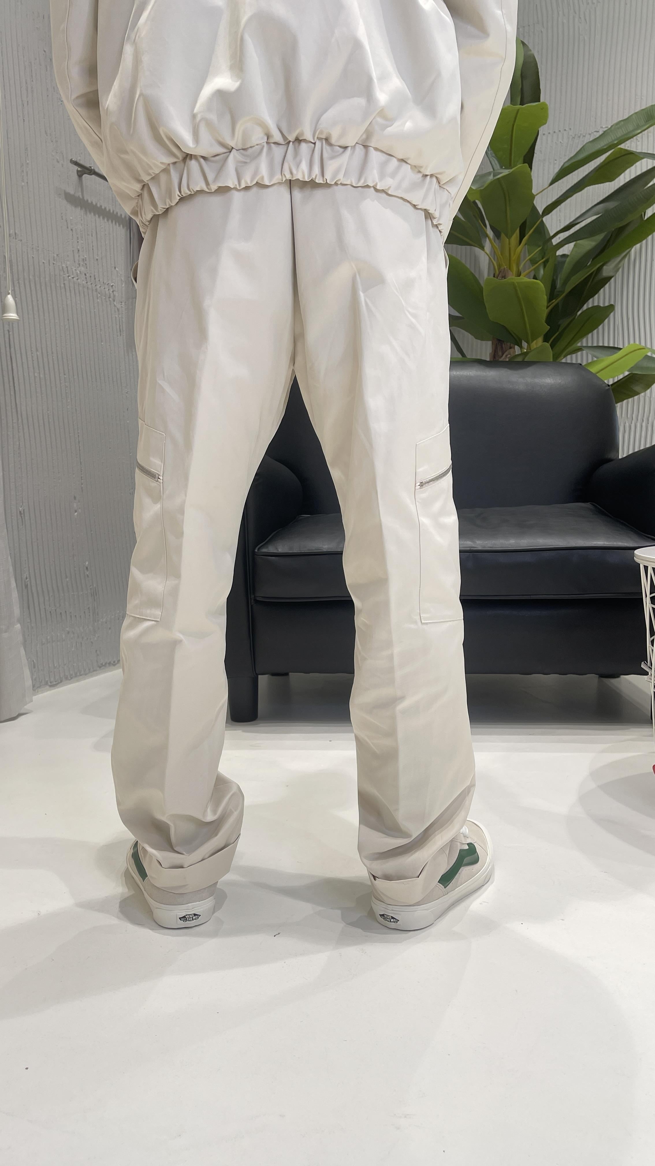 Pret A Porter pantaloni panna con tasche con zip