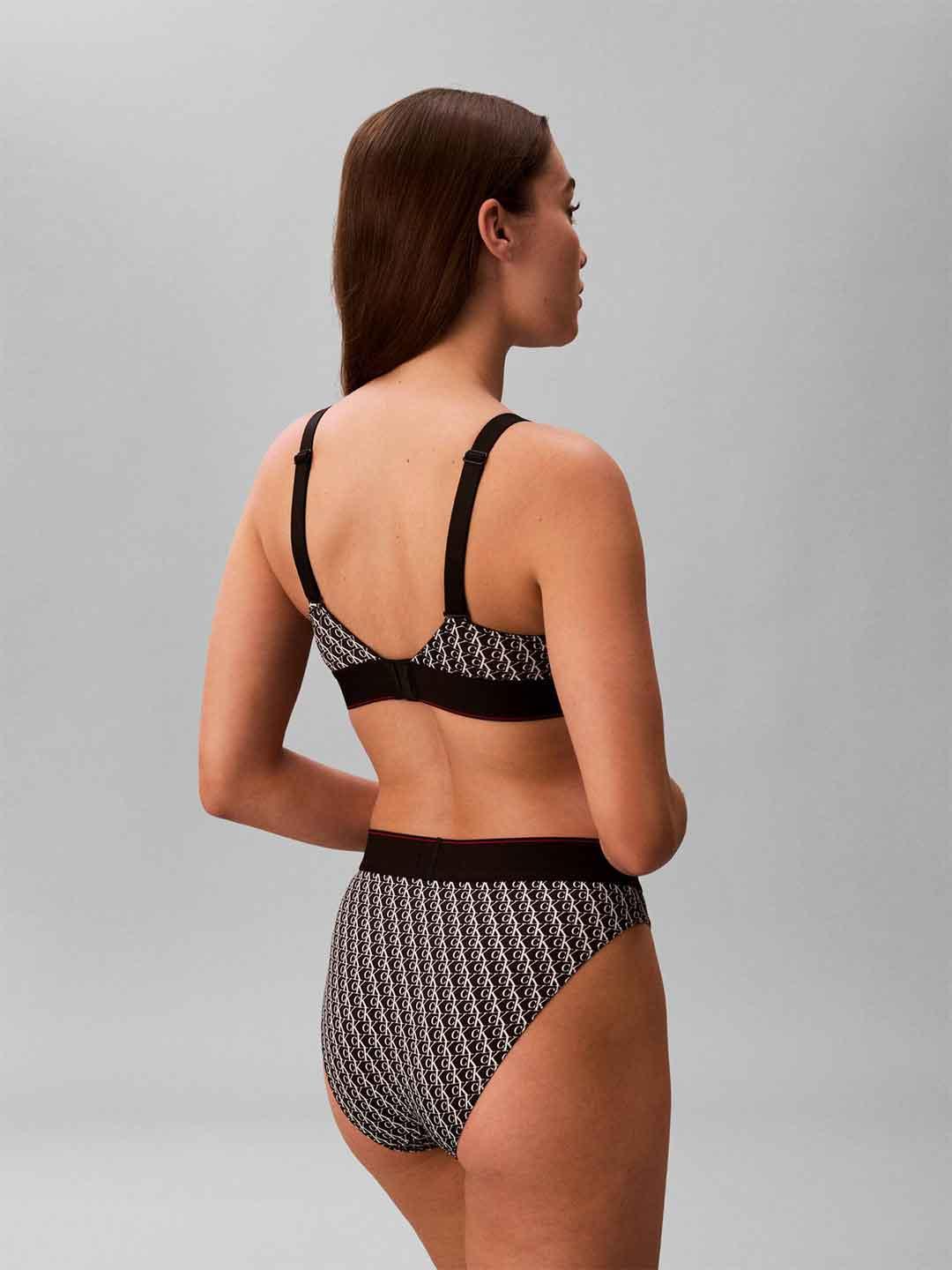 Calvin Klein top nero logato