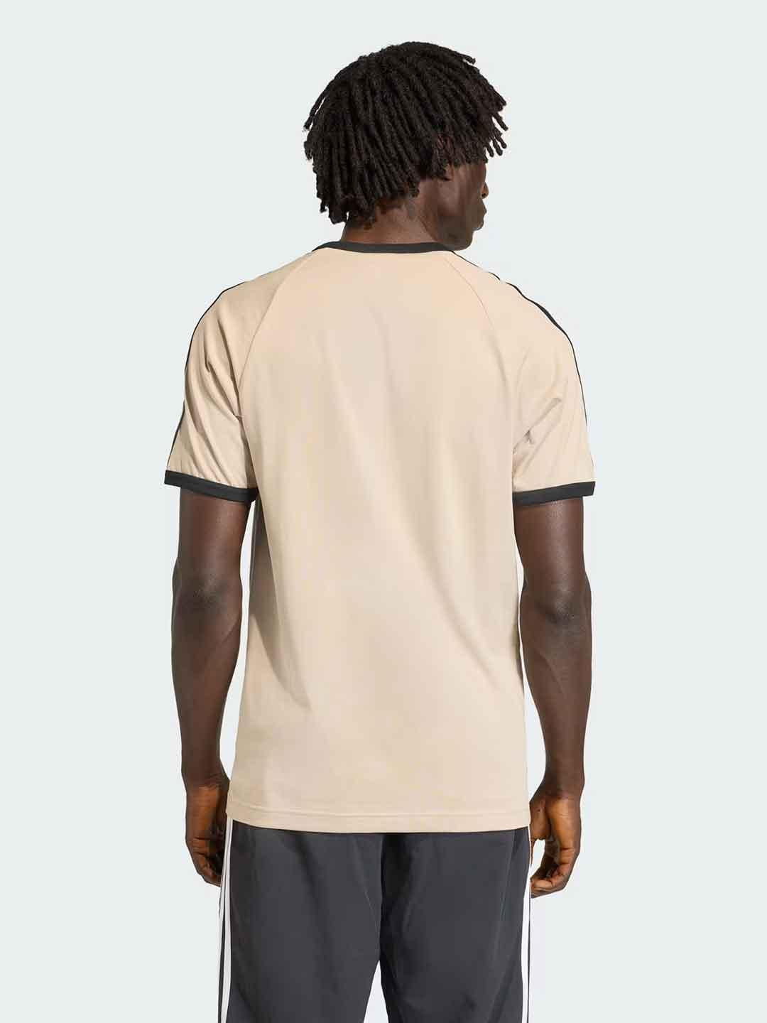Adidas 3 stripes t-shirt beige