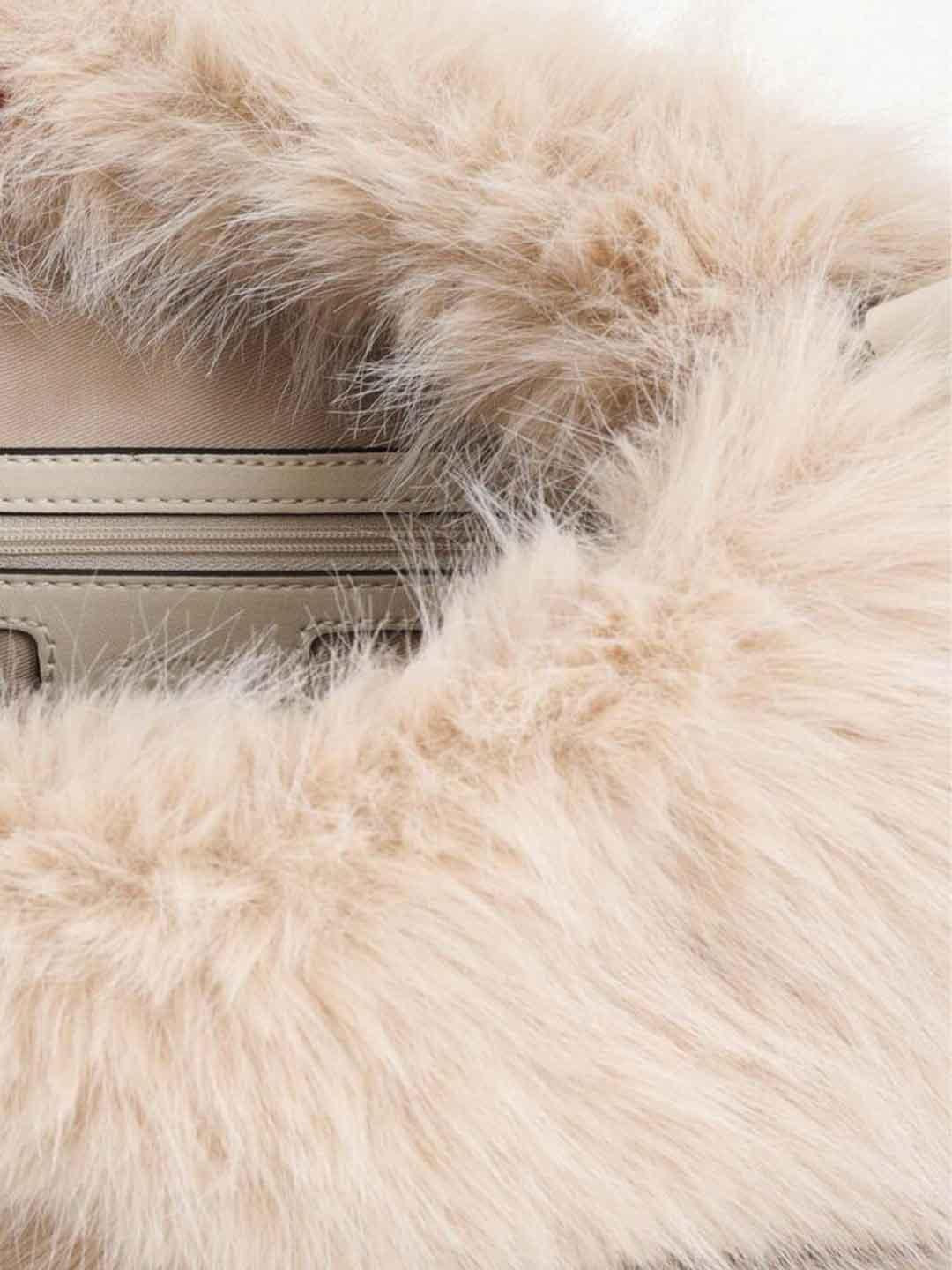 Pinko Maxi Clutch borsa panna con pelliccia