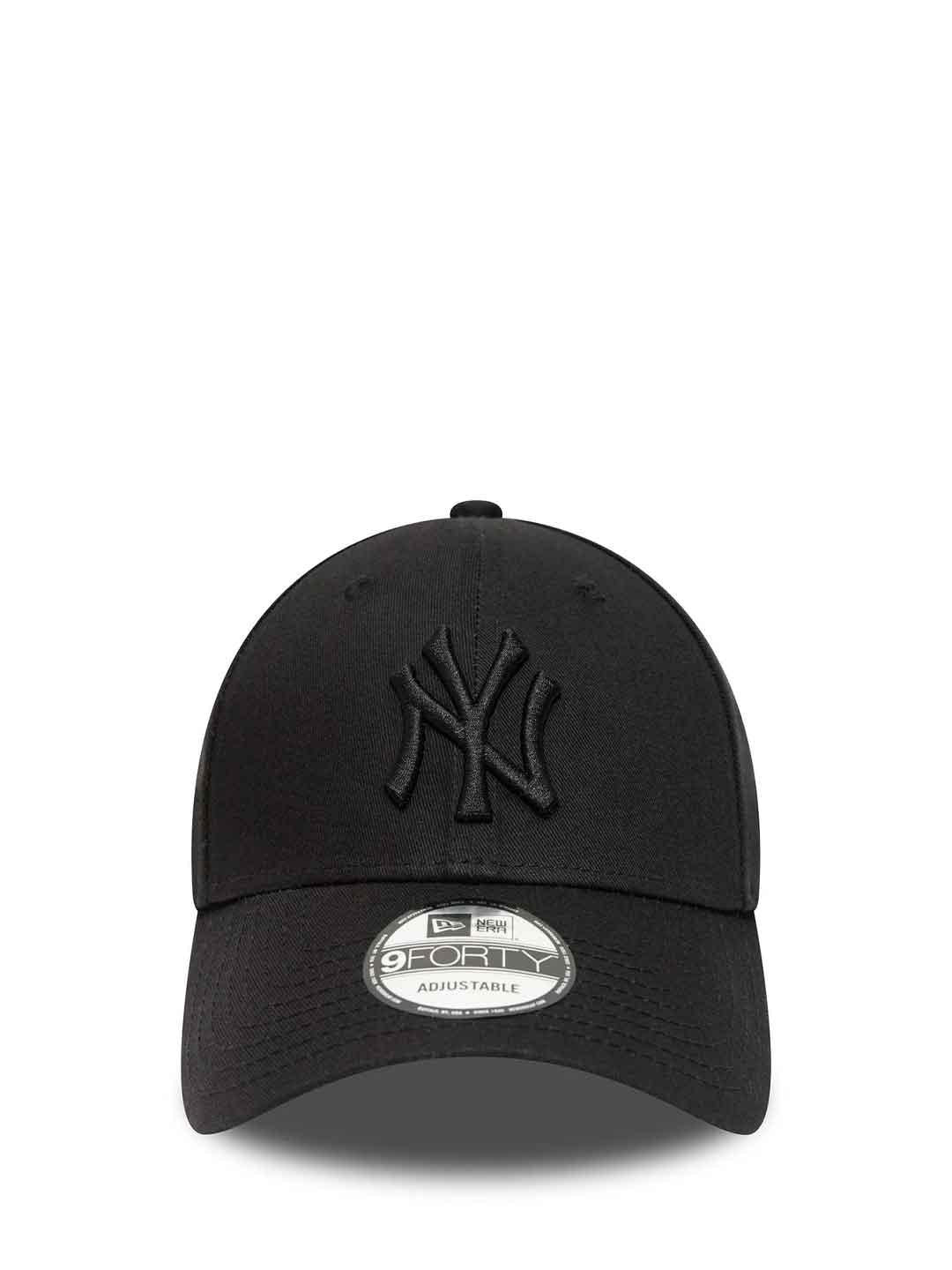 New Era 9Forty cappello nero con logo nero
