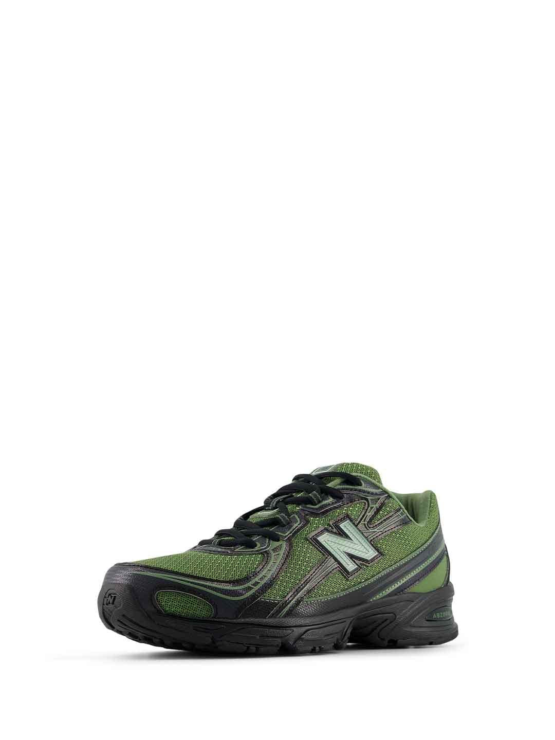 New Balance 740 sneakers verde