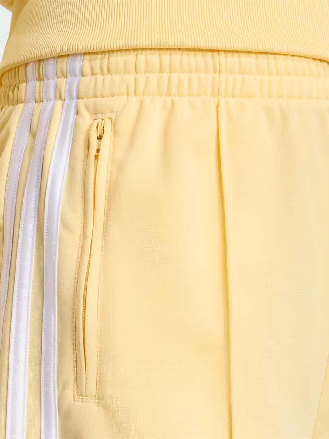 Adidas shorts giallo