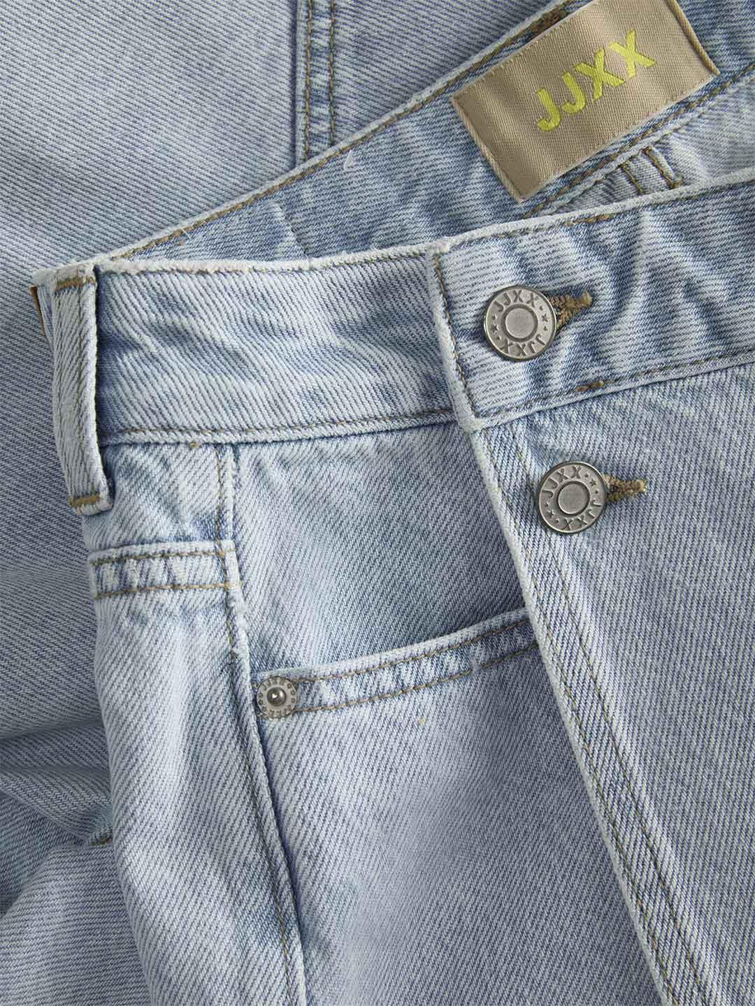 JJXX Greta shorts in jeans