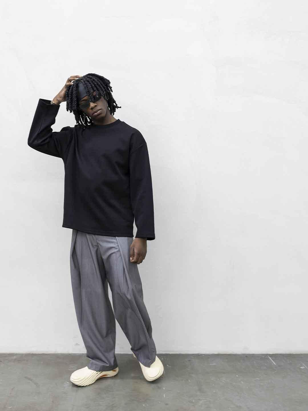 Present Day Long Perfect t-shirt nero maniche lunghe