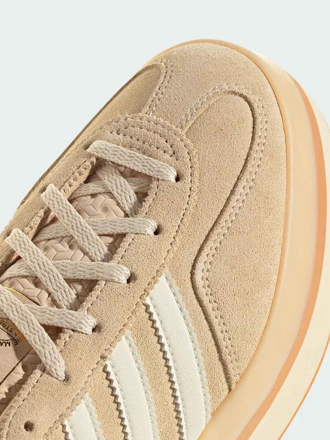 Adidas Gazelle Stack sneakers beige con platform