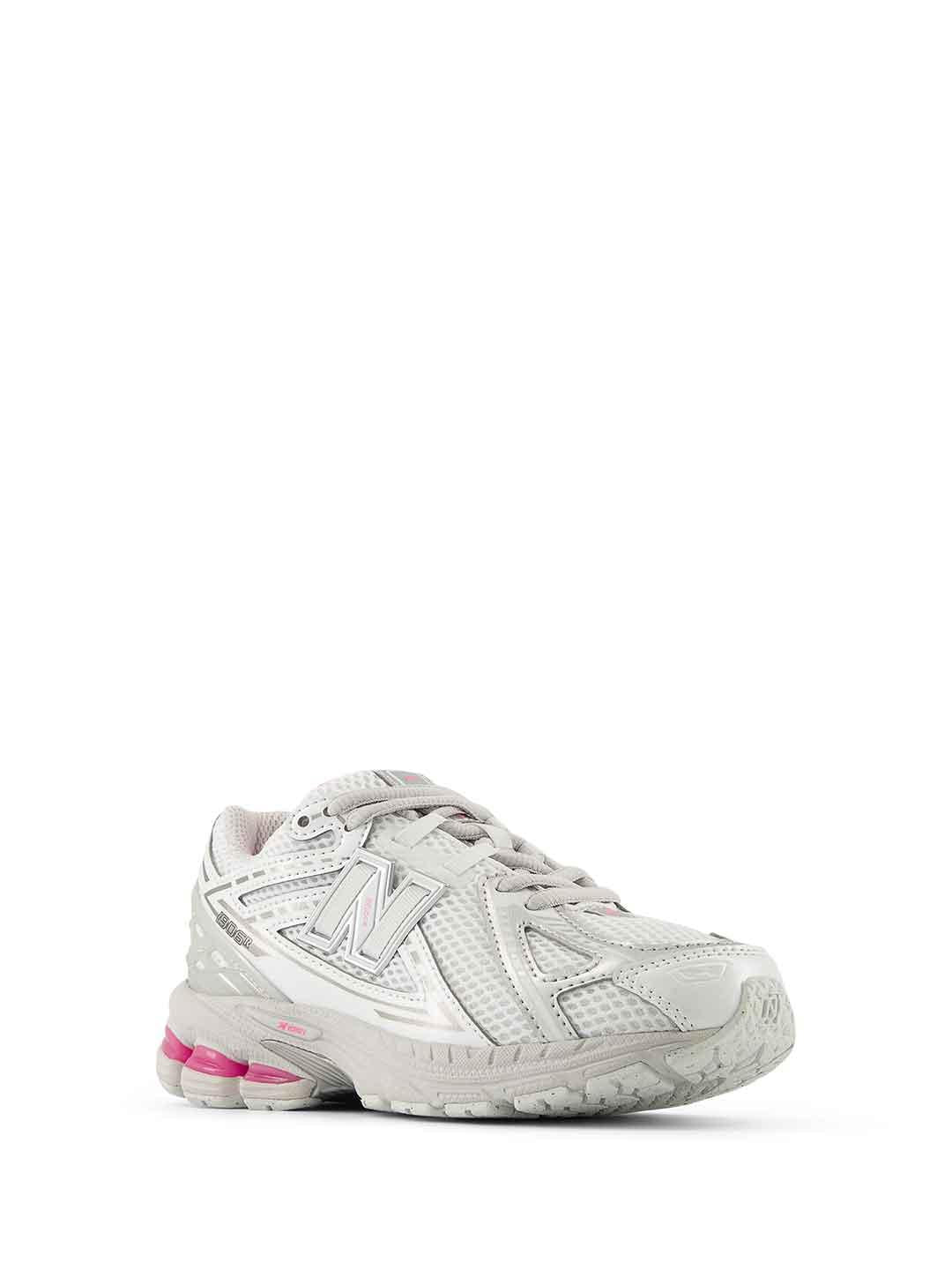New Balance 1906 sneakers bianco e fucsia