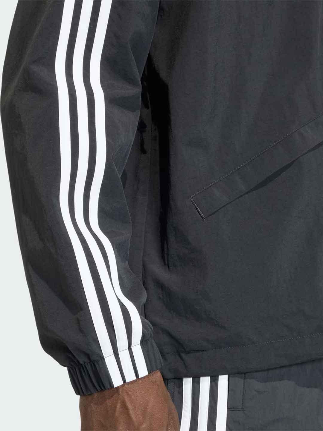 Adidas giubbino nero con bande bianche