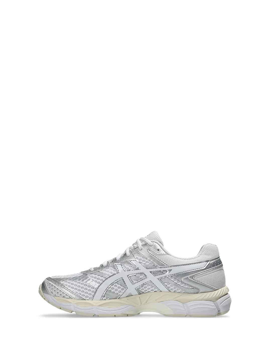 Asics Gel-Cumulus 16 sneakers bianco e argento