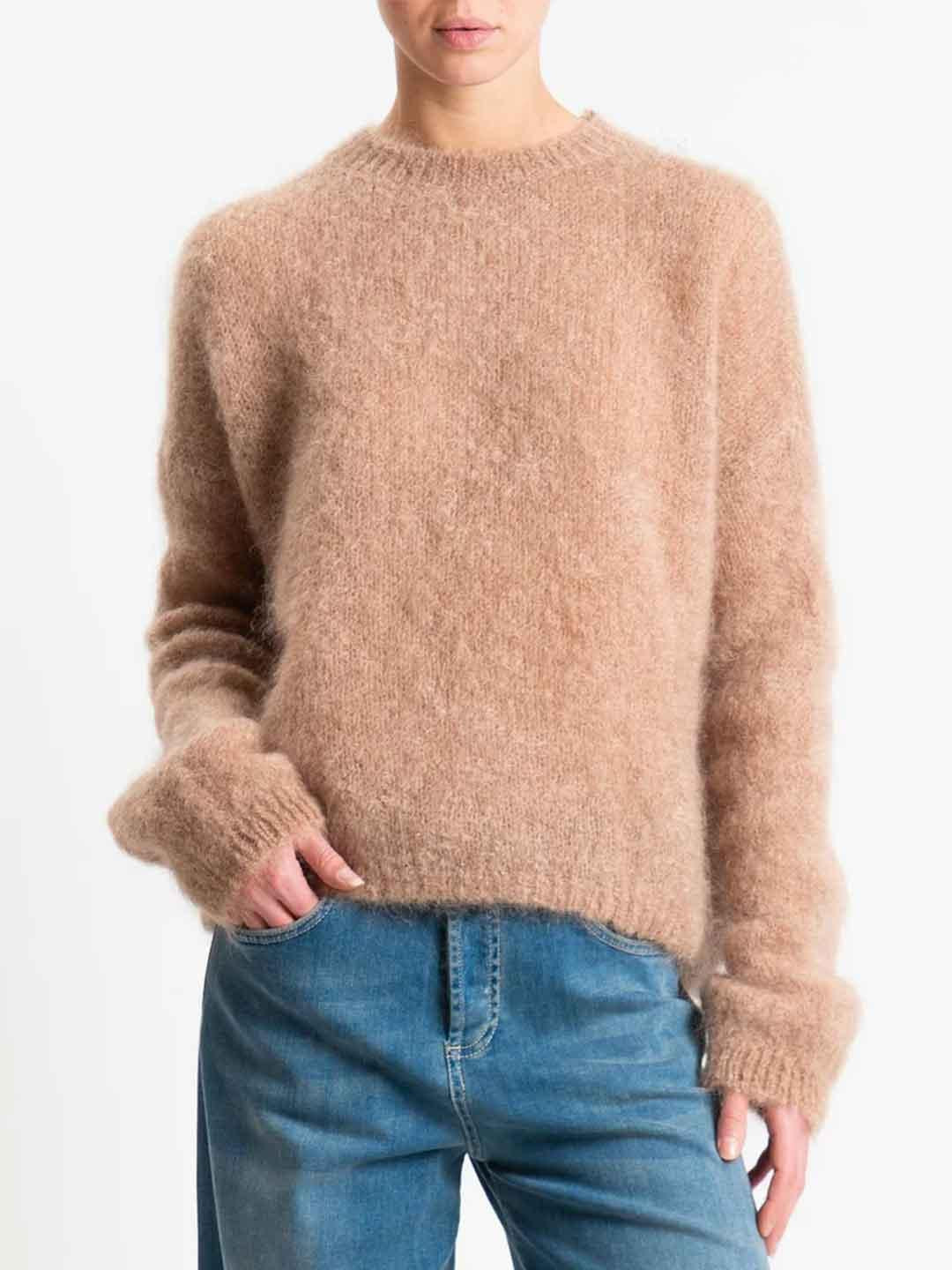Tensione In maglione beige