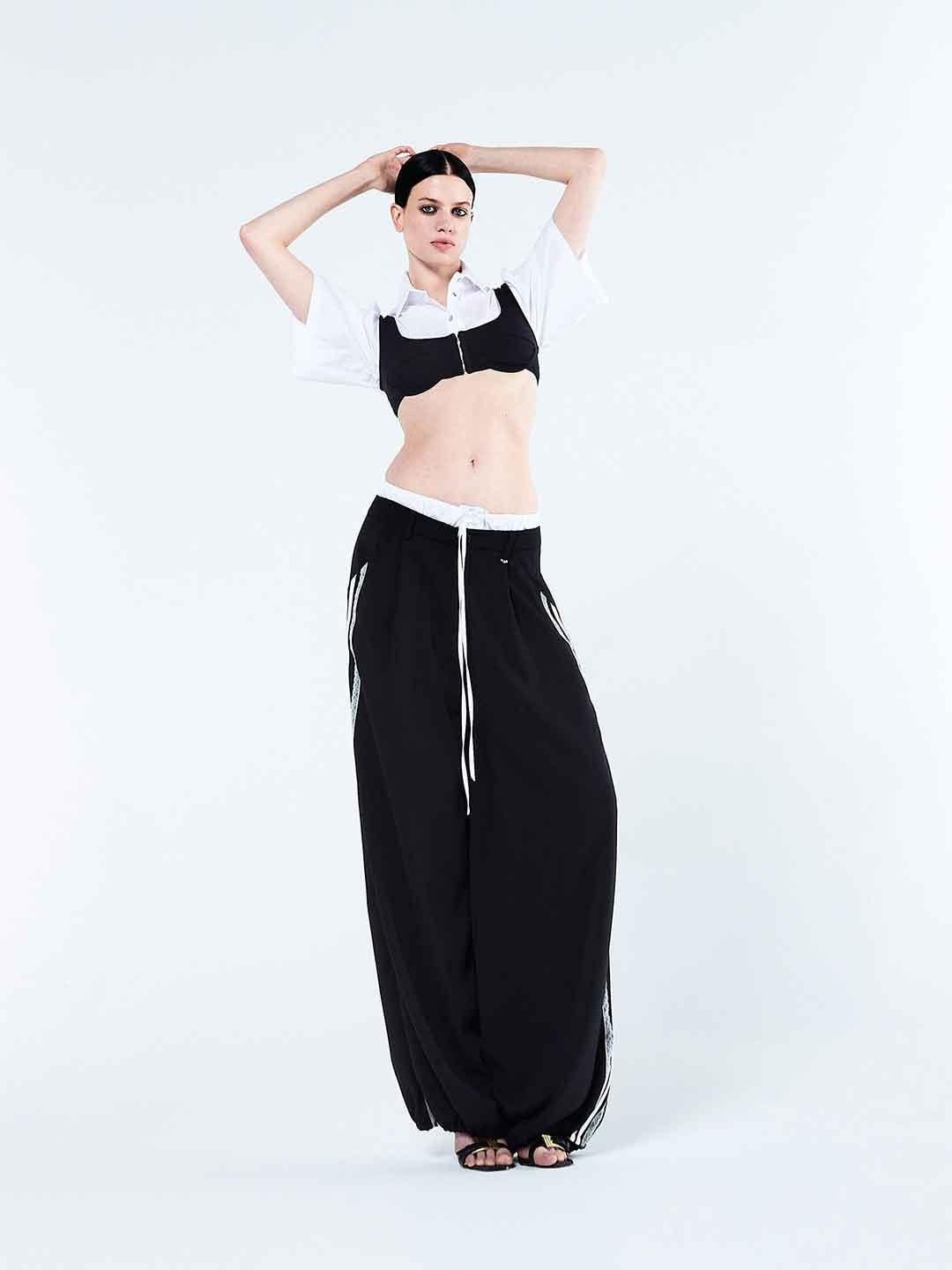 Aniye By Sandy pantalone nero con bande in pizzo
