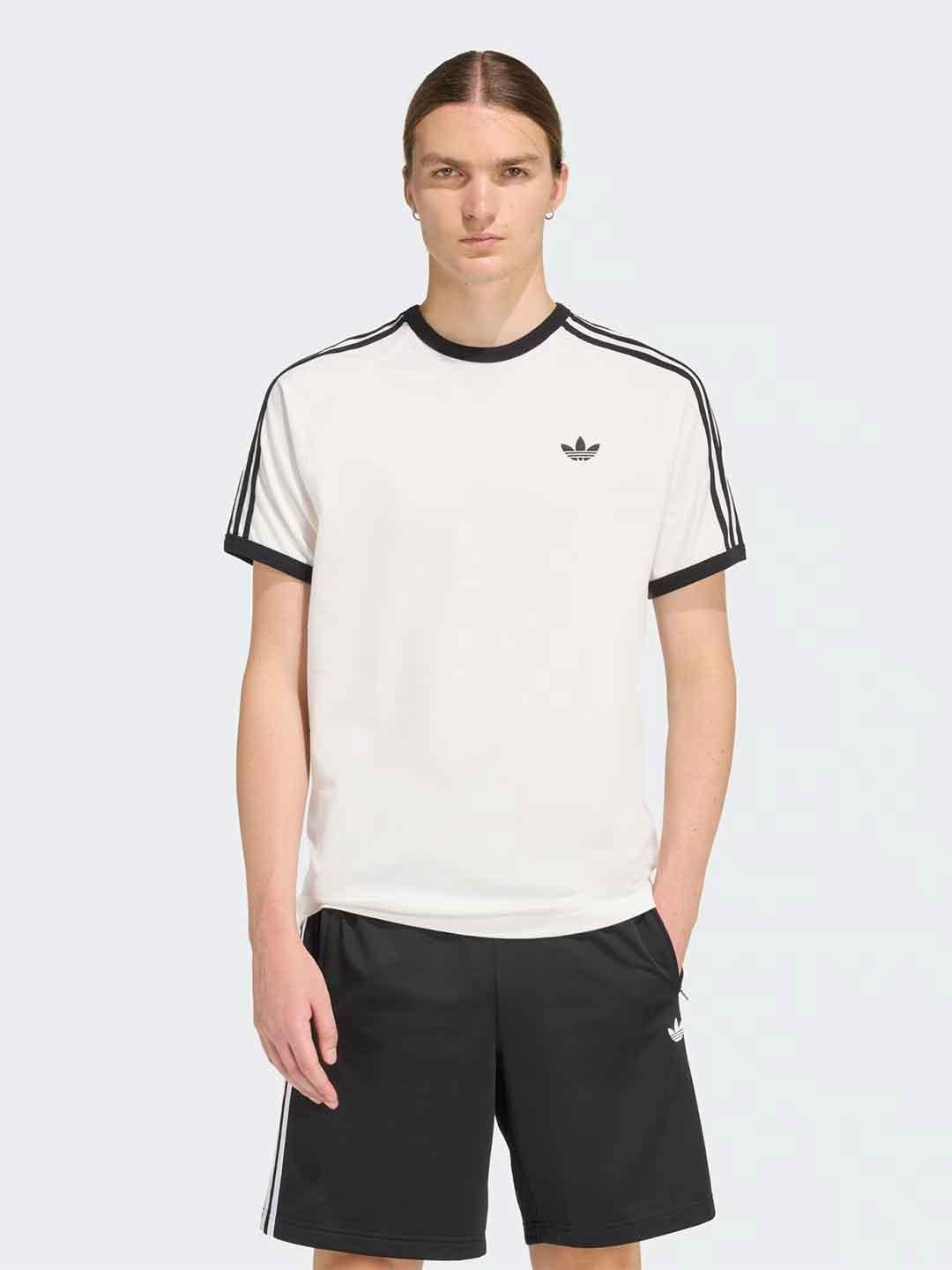 Adidas t-shirt bianco con logo nero